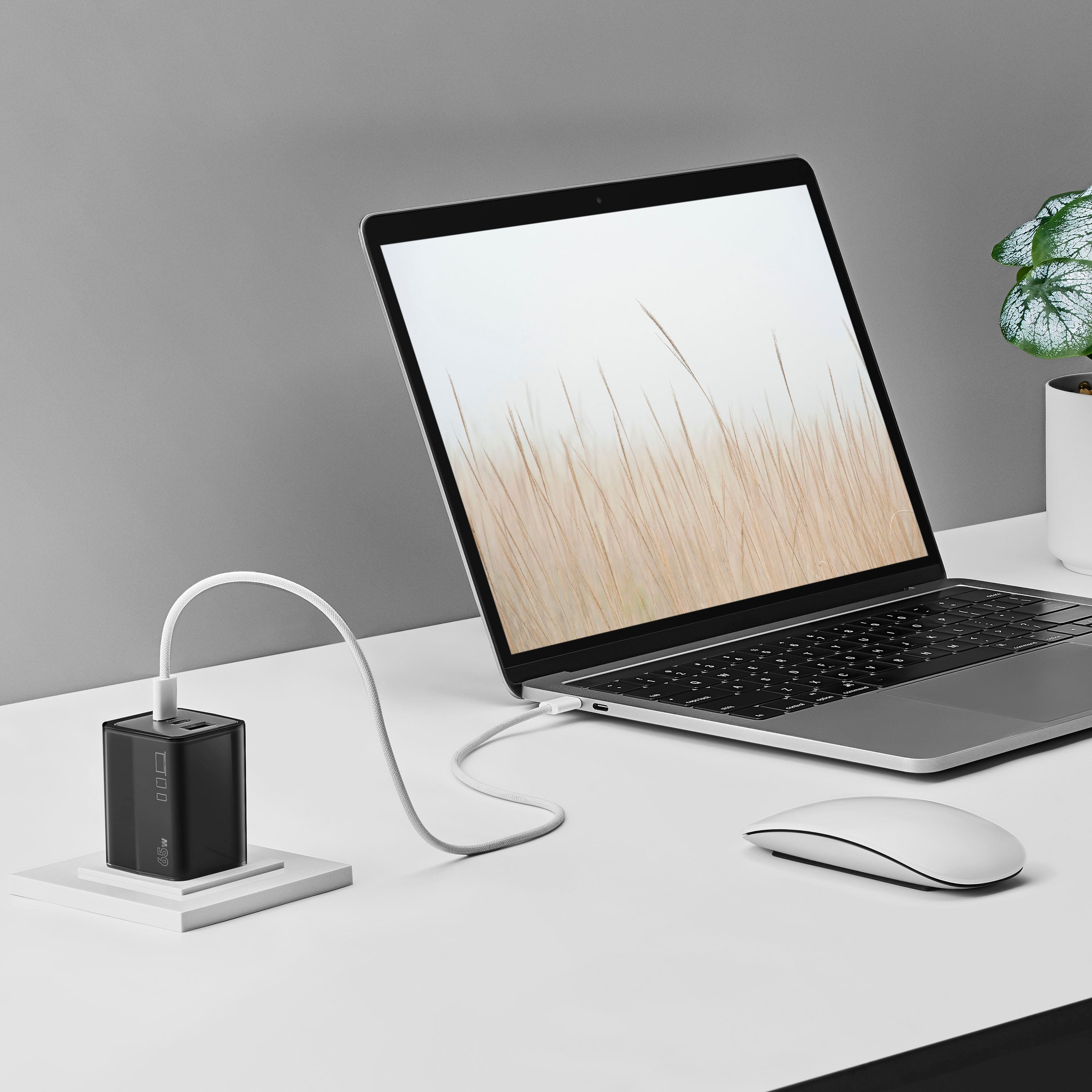 Alt View 1. Insignia™ - 65W 3-Port USB-C/USB Wall Charger for Smartphones, Tablets and More - Black.