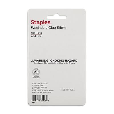 Staples  
Washable Glue Sticks  
Non-Toxic  
Acid-Free  

WARNING: CHOKING HAZARD  
Small parts. Not suitable for children under 3 years.  

AP  
Conforms to ASTM D4236  

Distributed by Staples, Inc  
500 Staples Drive  
Framingham, MA 01702  

Made in Vietnam  

2021 Staples Inc and its affiliates  
800-425-0049  

342P01020E1  

7 18103 41495 1 ESI