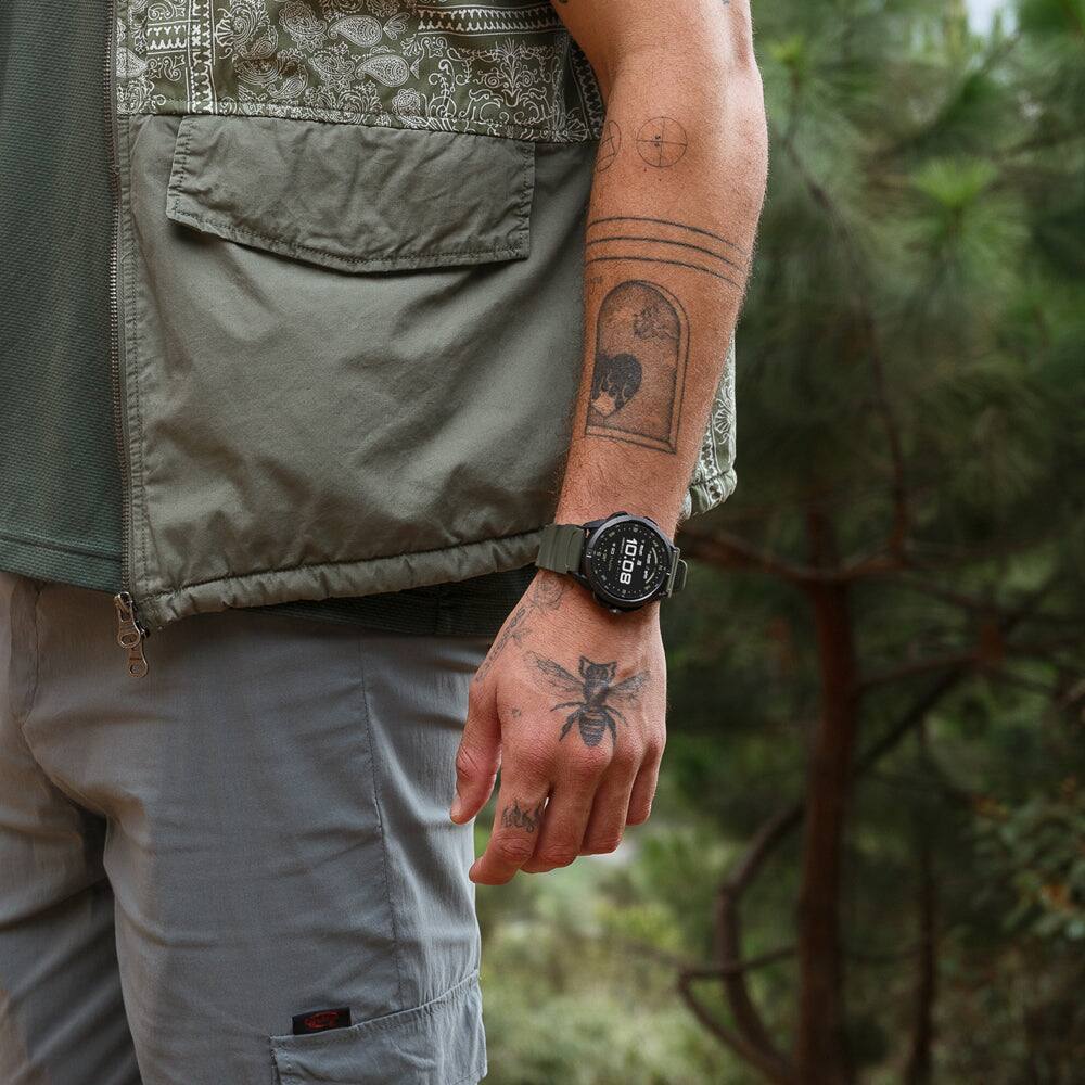 Left. Cubitt - Cubitt TERRA Rugged Smartwatch with Dual-Band GPS (L1+L5), 1.48 AMOLED - Green.