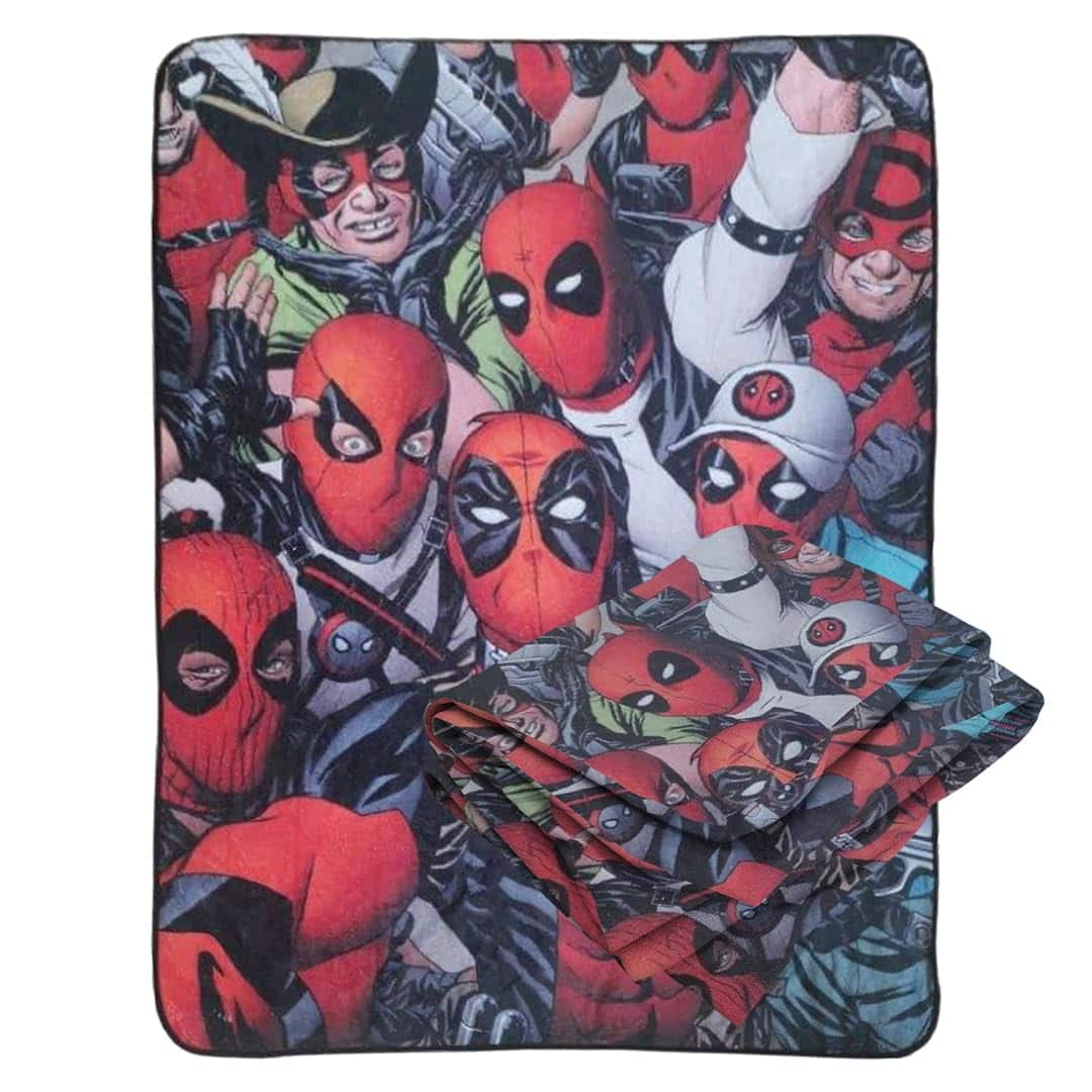 Bazillion Dreams - Refurbished Excellent - Deadpool Faces Fleece - Multicolor