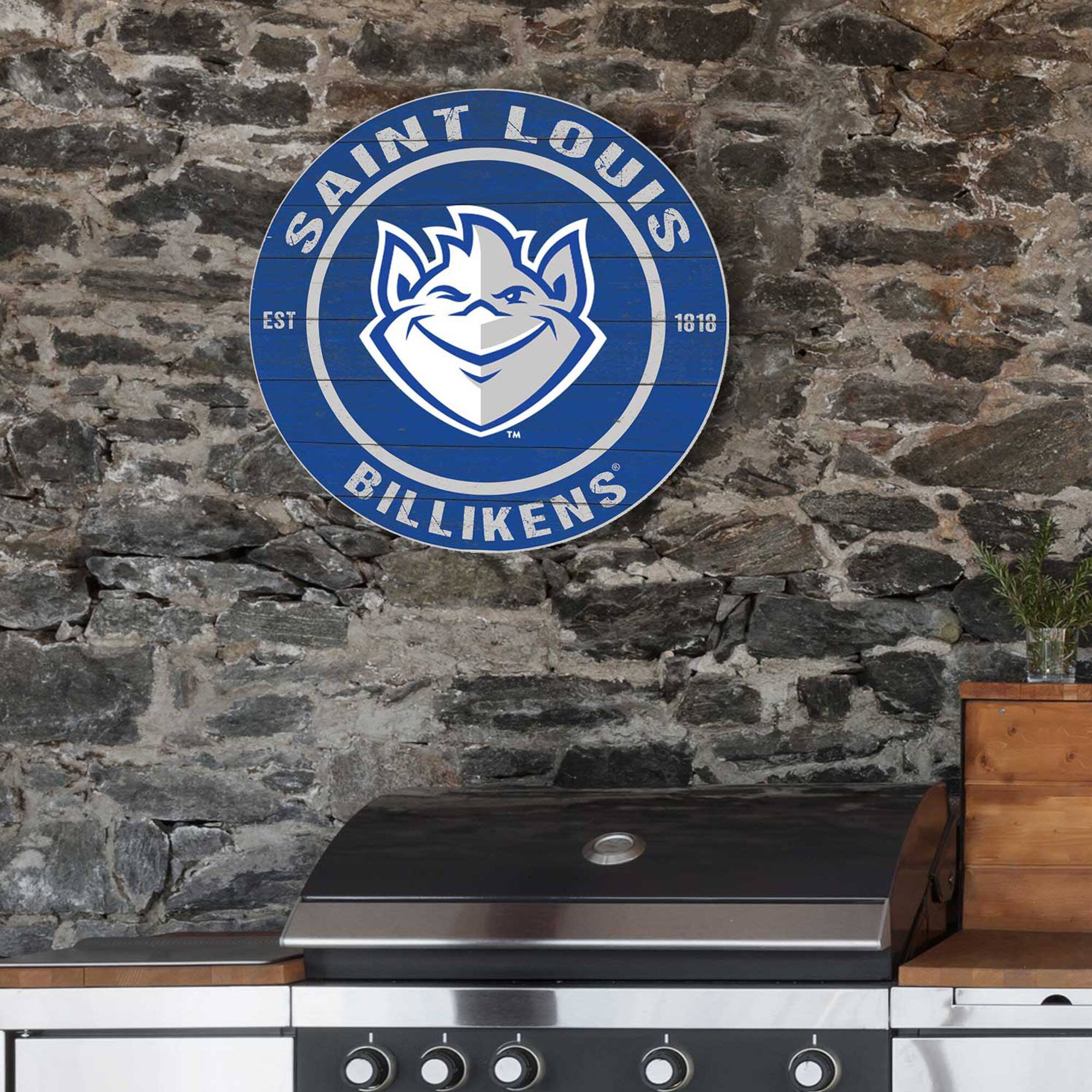 SAINT LOUIS  
EST 1818  
BILLIKENS  
1910