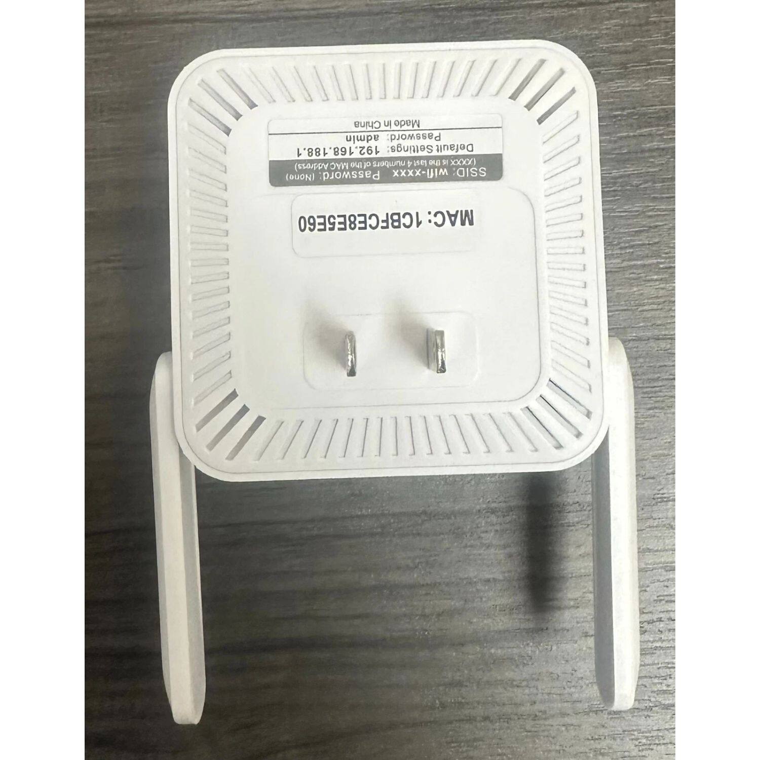 China in Made  
Admin Password: 192.168.188.1  
Settings: Default  
P P numbers 4 last4  
M XXXX Address  
MAC: 1CBFCE8E5E60  
SSID: (None)  
MAC Address: 1CBFCE8E5E60