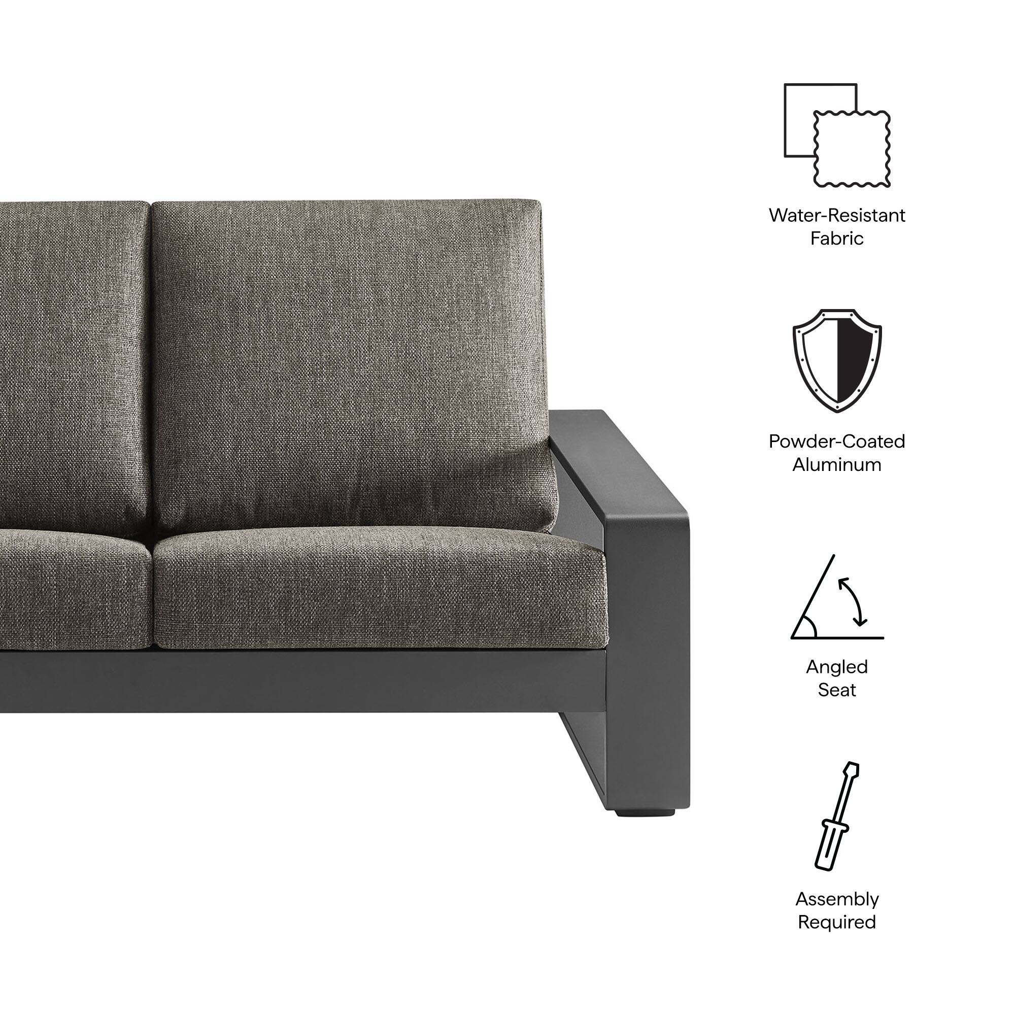 Water-Resistant Fabric  
Powder-Coated Aluminum  
Angled Seat  
Assembly Required