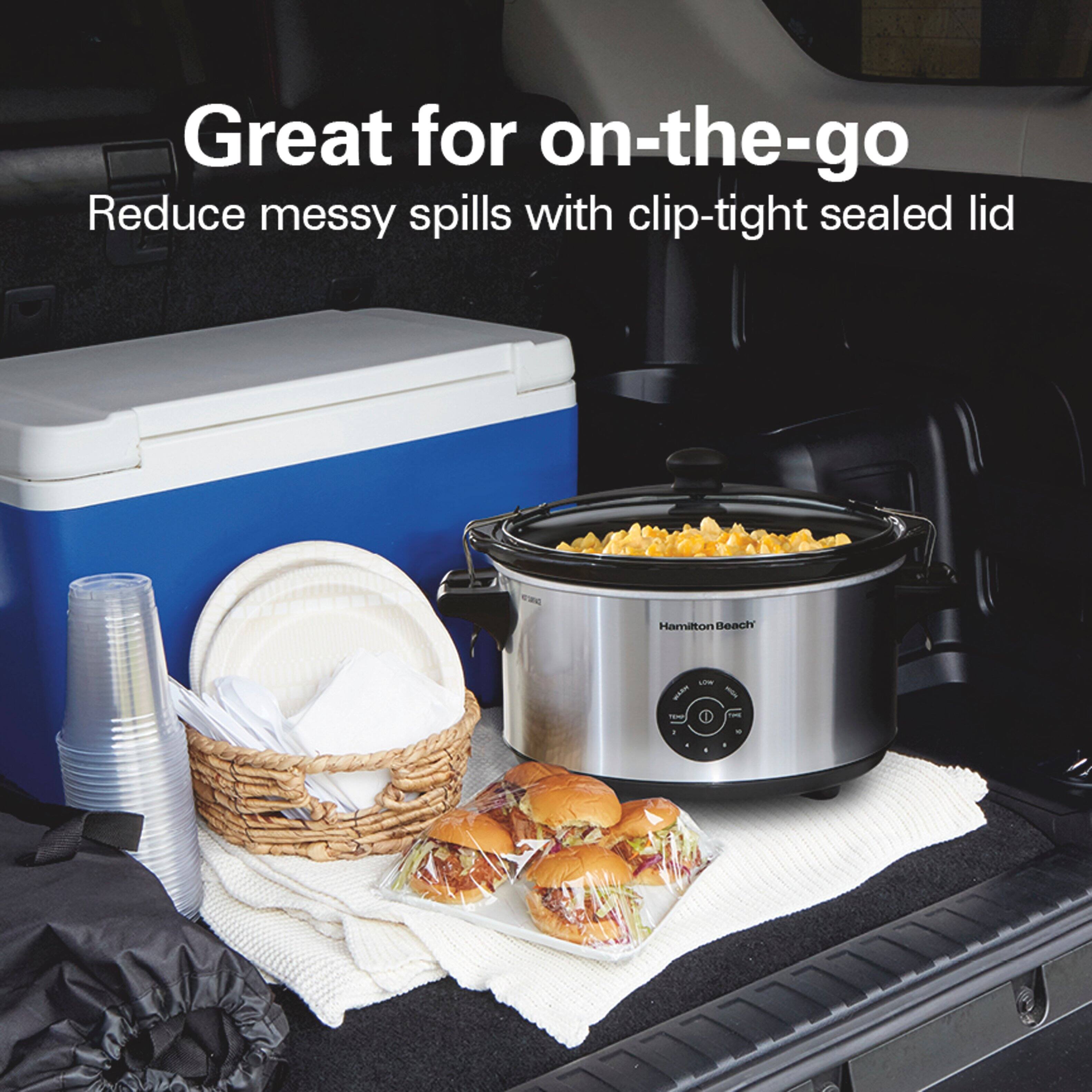 Great for on-the-go  
Reduce messy spills with clip-tight sealed lid  

Hamilton Beach  
LOW  
TOP