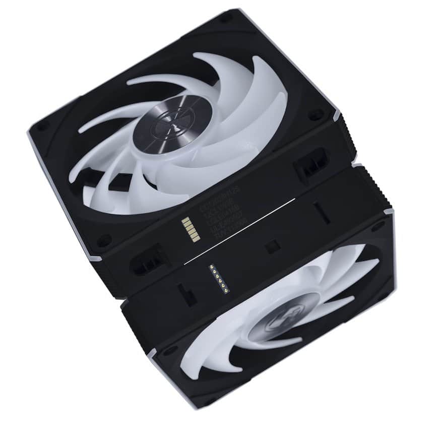 Lian Li UNI Fan CL Wireless 120 Triple Pack RGB & PWM PC Case Fans