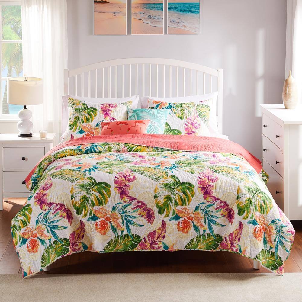 Alt View 2. Greenland Home Fashions - Greenland Home Fashions Tropics Quilt and Pillow Sham Set - Full/Queen 90x90", Coral - Coral.