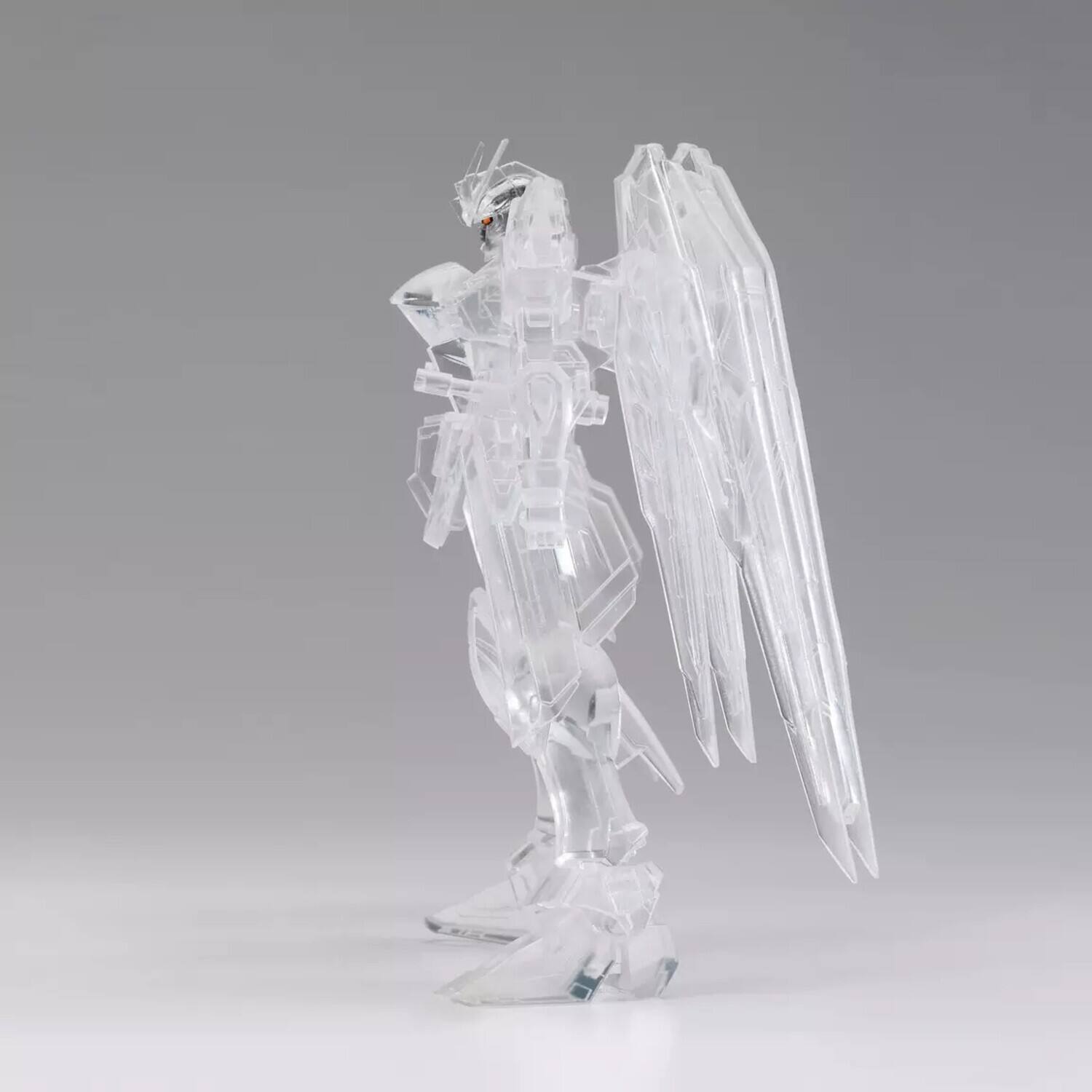 Alt View 1. PopMarket - BanPresto - Mobile Suit Gundam Seed - Internal Structure ZGMF X10A Freedom Gundam Statue Version B   - Collectibles - Multicolor.