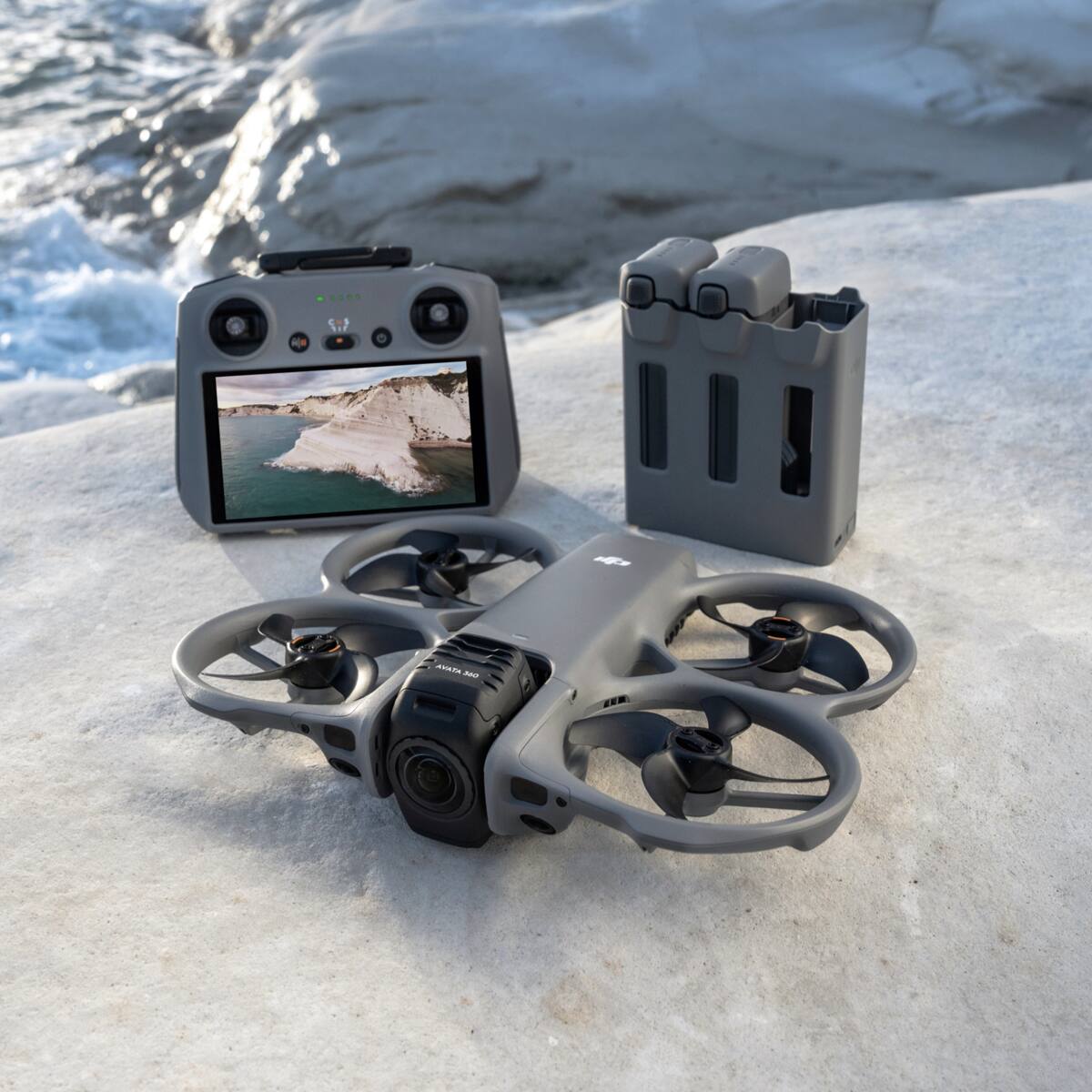 Alt View 9. DJI - DJI Avata 360 8K Drone Motion Fly More Combo with Goggles N3.