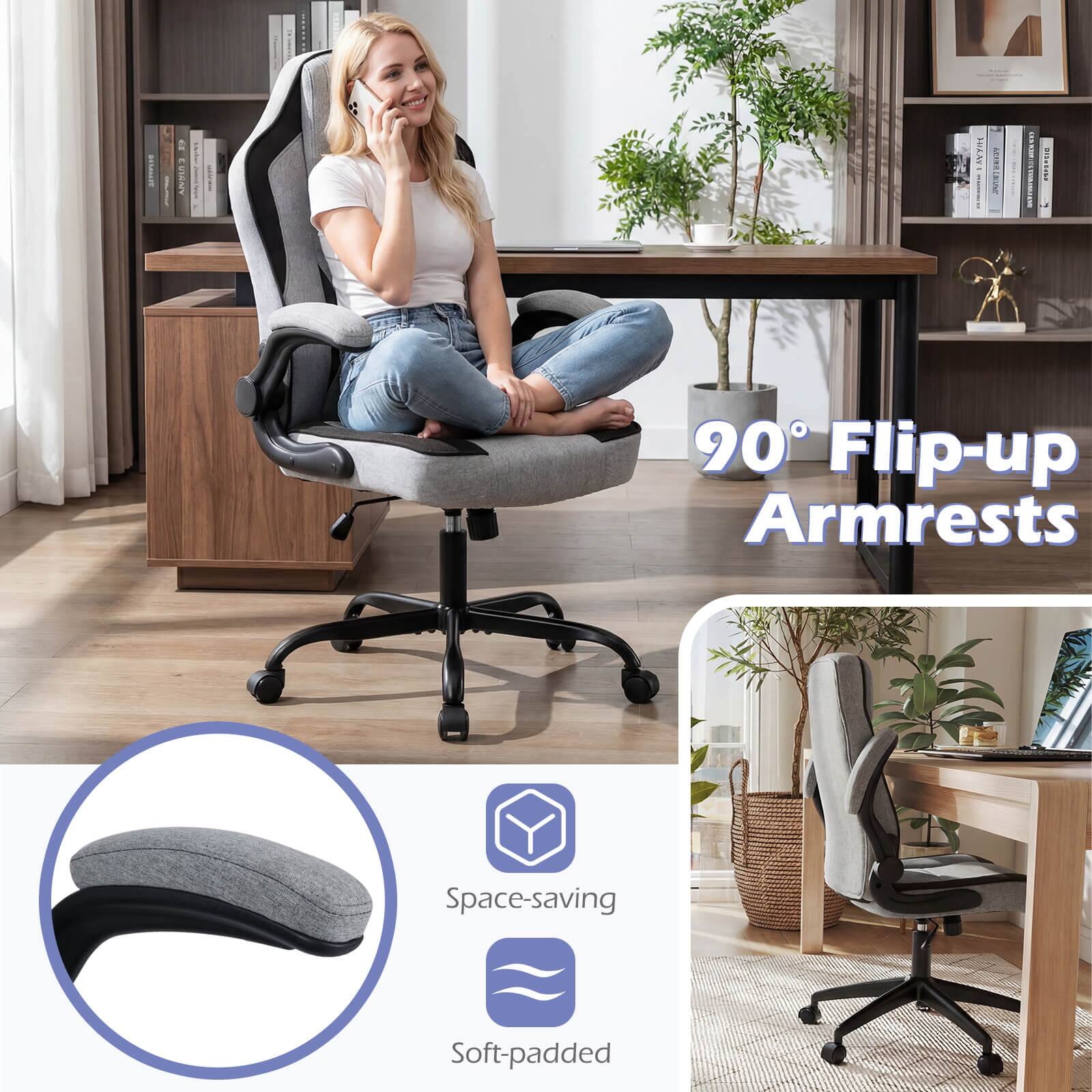 90° Flip-up Armrests  
Space-saving  
Soft-padded