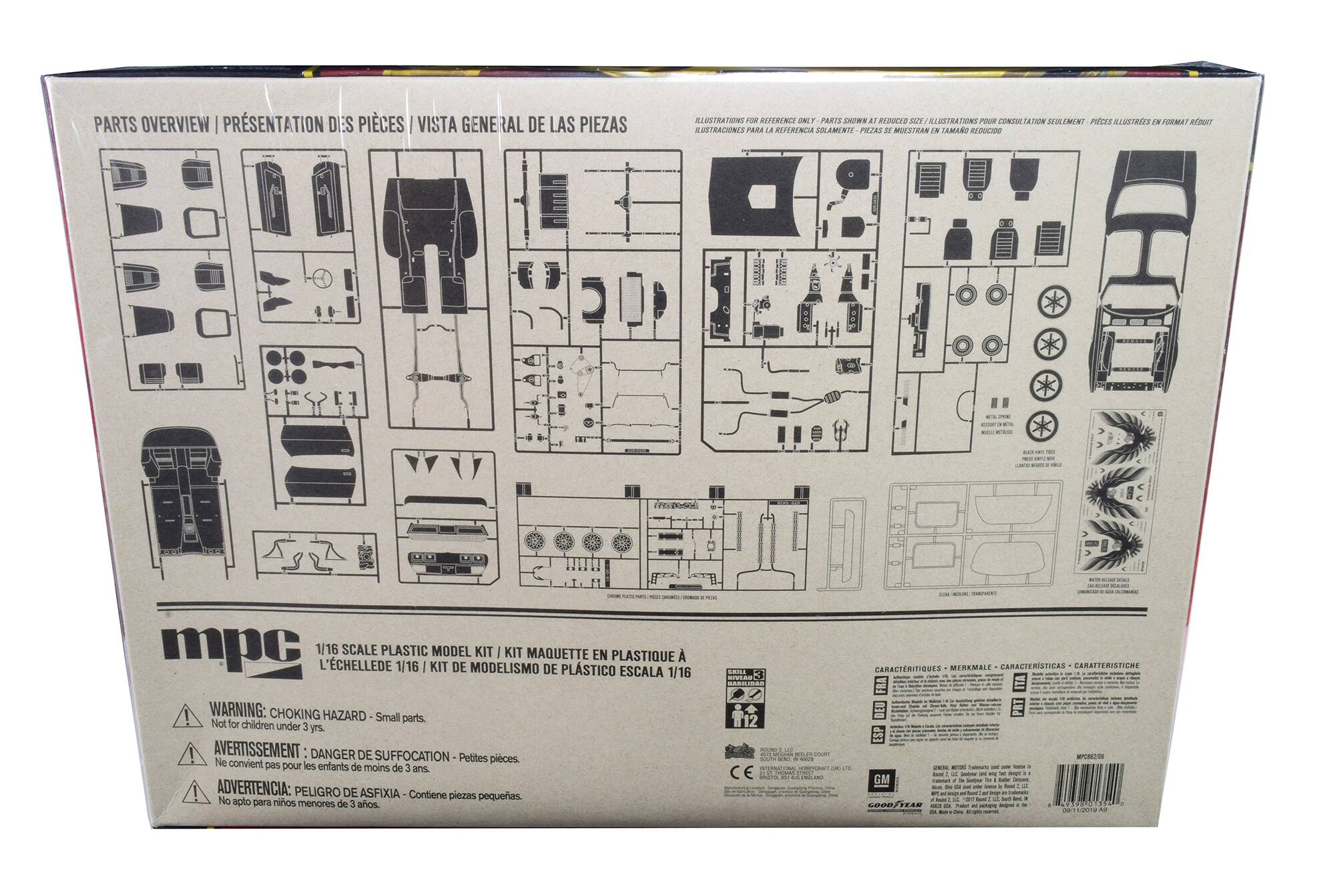 **PARTS OVERVIEW / PRÉSENTATION DES PIÈCES / VISTA GENERAL DE LAS PIEZAS**

ILLUSTRATIONS FOR REFERENCE ONLY - PARTS SHOWN AT REDUCED SIZE / ILLUSTRATIONS POUR CONSULTATION SEULEMENT - PIÈCES ILLUSTRÉES EN FORMAT RÉDUIT / ILUSTRACIONES PARA REFERENCIA SOLAMENTE - PIEZAS MOSTRADAS EN TAMAÑO REDUCIDO

---

**1/16 SCALE PLASTIC MODEL KIT / KIT MAQUETTE EN PLASTIQUE À L'ÉCHELLE DE 1/16 / KIT DE MODELISMO DE PLÁSTICO ESCALA 1/16**

**WARNING: CHOKING HAZARD - Small parts. Not for children under 3 yrs. / AVERTISSEMENT: DANGER DE SUFFOCATION - Petites pièces. Ne convient pas pour les enfants de moins de 3 ans. / ADVERTENCIA: PELIGRO DE ASFIXIA - Contiene piezas pequeñas. No apto para niños menores de 3 años.**

---

**CARACTERÍSTIQUES -