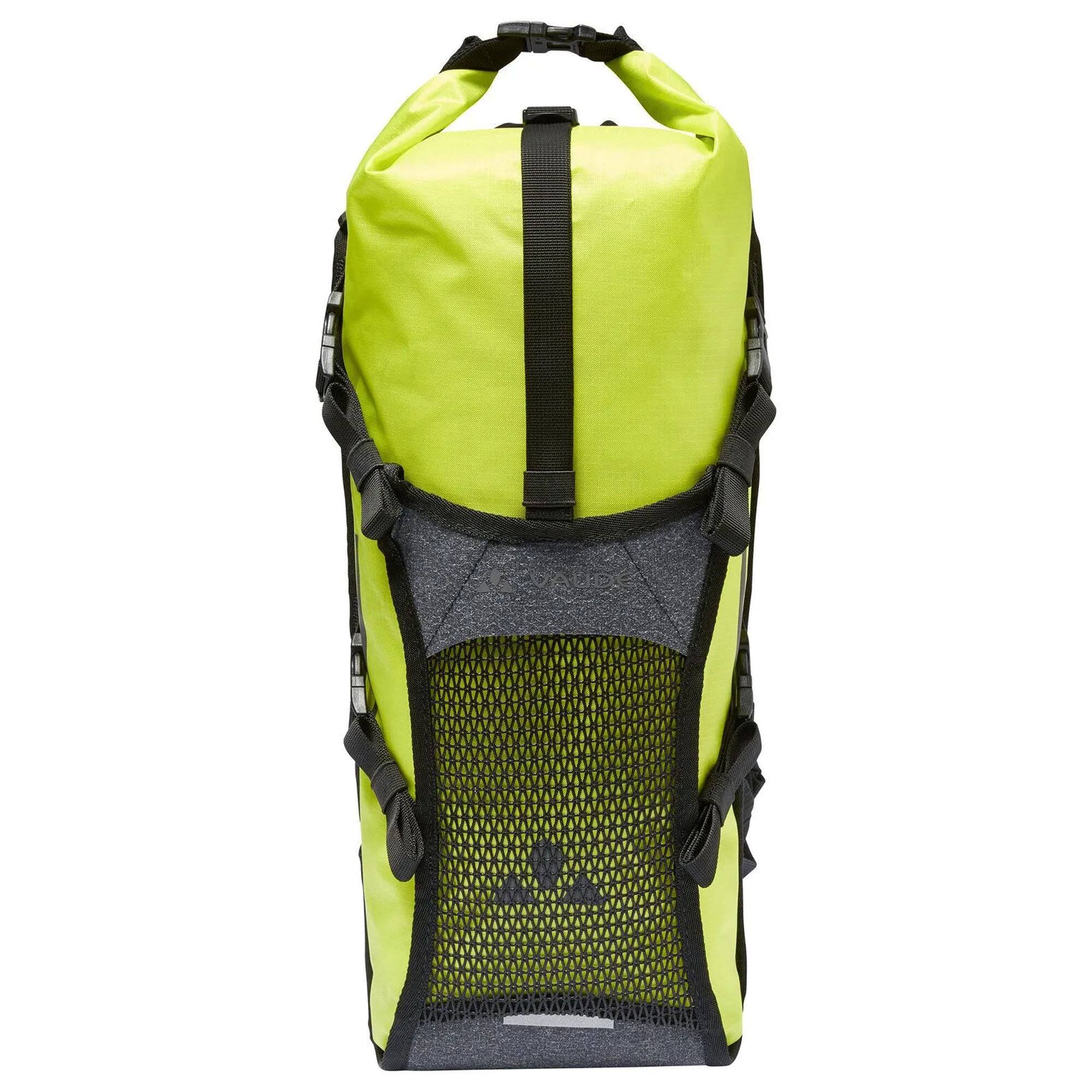 Alt View 4. VAUDE - Vaude Trailpack II Waterproof Cycling Backpack - Bright Green/ Black - Bright Green/Black.
