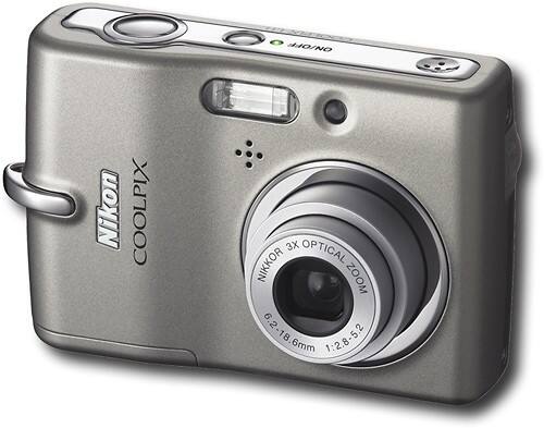 Best Buy: Nikon Coolpix 6.0MP Digital Camera Silver L11