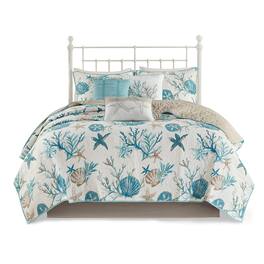 Gracie Mills - Koreen 6-Piece Coastal Bliss Cotton Sateen Quilt Set with Throw Pillows - Aqua
