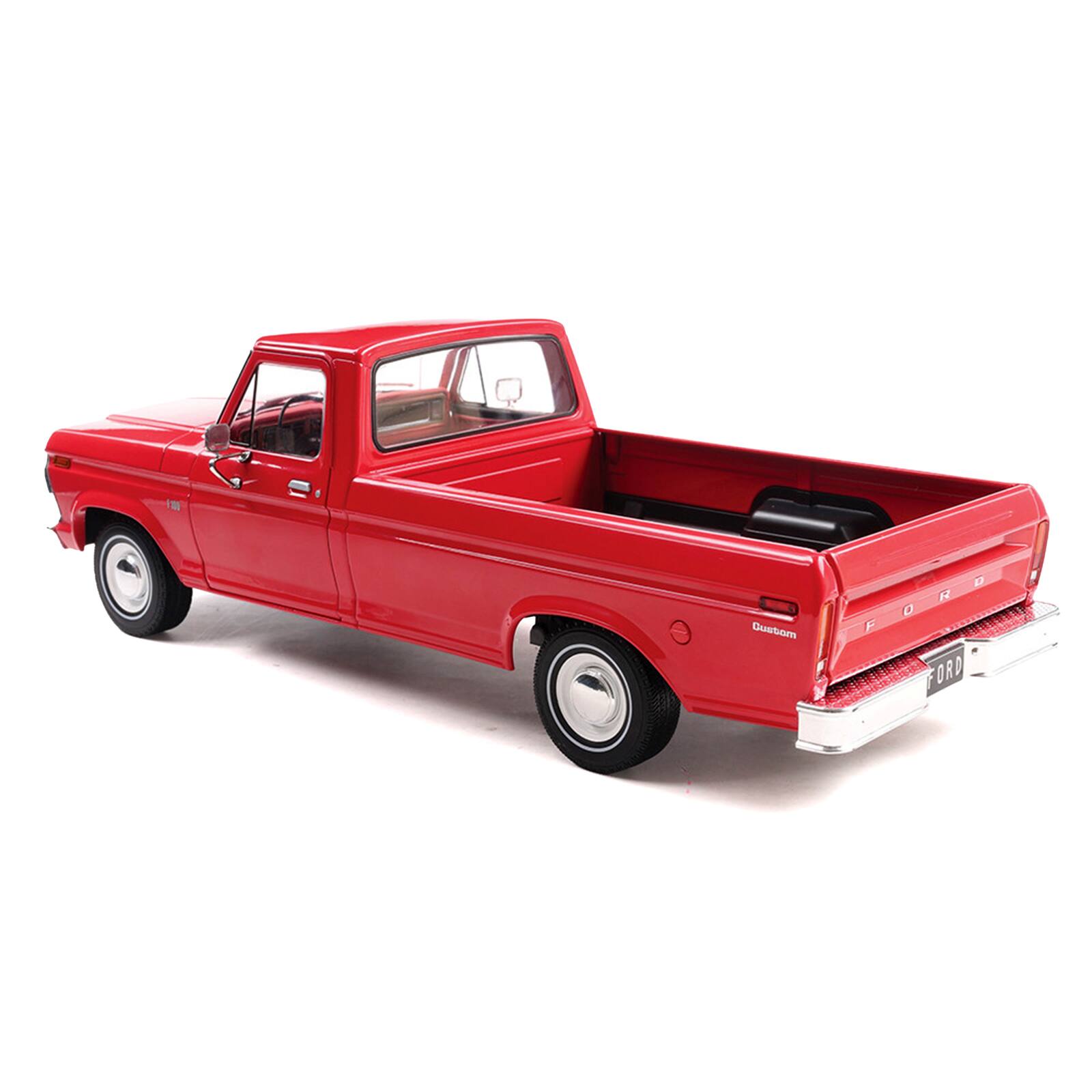 Custom  
D R FORD F 0 ORD