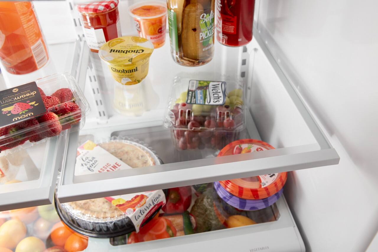Here is the corrected and grouped text from the image:

- MANDARI
- Chobani
- Safi
- be7n Del Sui
- PICKLE
- EM8L
- PUBAR
- 1 dreamberry
- PU
- oa mberry
- cen
- 1 ers mom
- FCENT
- Chobani
- Welch's
- terra la fina
- ASSIC INE
- fina terra la
- VEGETABLES

Grouped as follows:

- MANDARI
- Chobani
- Safi
- be7n Del Sui
- PICKLE
- EM8L
- PUBAR
- 1 dreamberry
- PU
- oa mberry
- cen
- 1 ers mom
- FCENT
- Chobani
- Welch's
- terra la fina
- ASSIC INE
- fina terra la
- VEGETABLES
