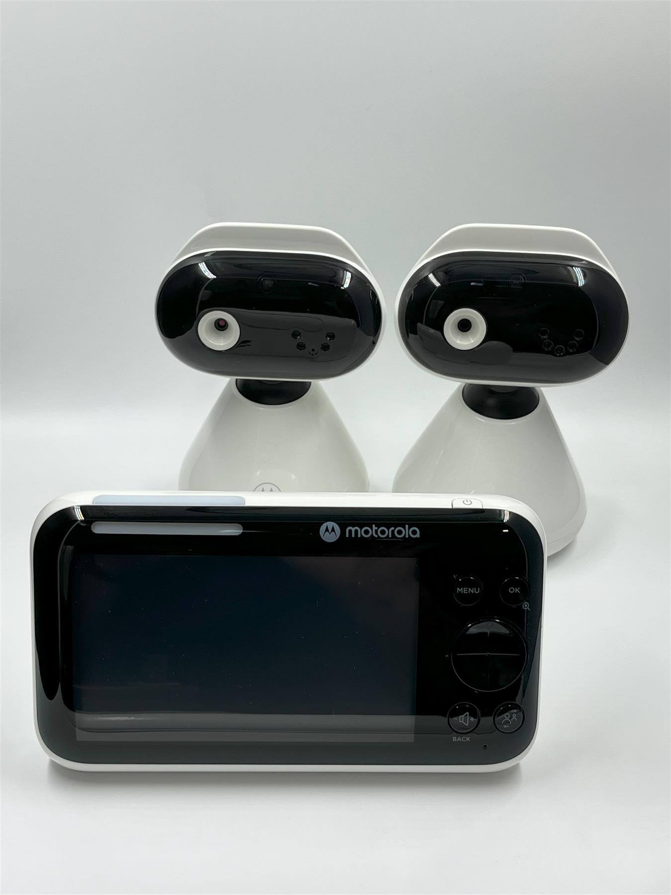 motorola  
MENU OK 8  
BACK