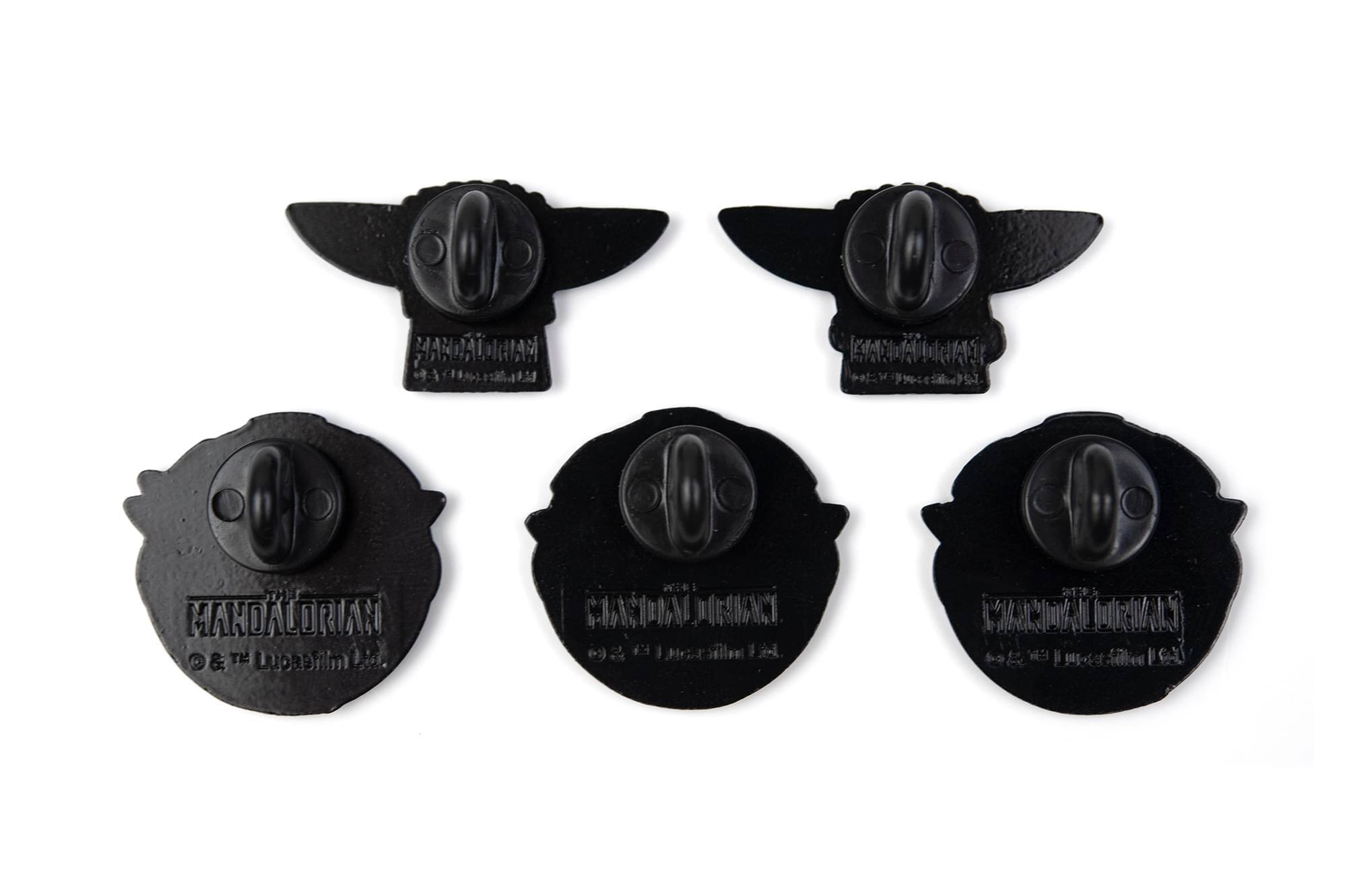 MANDALORIAN  
& TM Lucasfilm Ltd.  
CLEDO DANMANY  
MANDATORIAL  
6