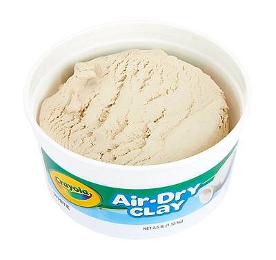 Crayola Air-Dry White Clay  
NET 2.5 lb (1.13 kg)