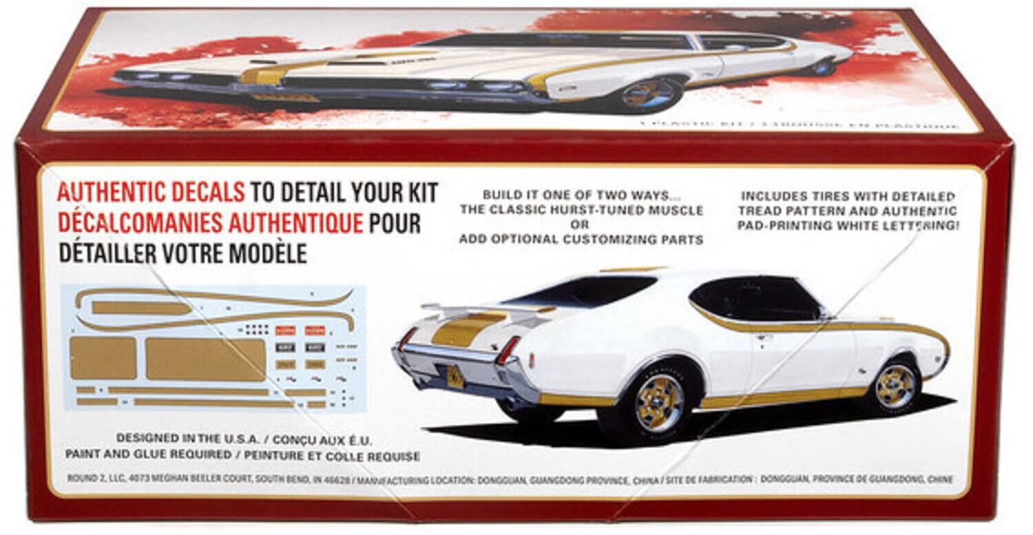 AUTHENTIC DECALS TO DETAIL YOUR KIT  
DÉCALCOMANIES AUTHENTIQUE POUR DÉTAILLER VOTRE MODÈLE  

BUILD IT ONE OF TWO WAYS...  
THE CLASSIC HURST-TUNED MUSCLE OR ADD OPTIONAL CUSTOMIZING PARTS  

INCLUDES TIRES WITH DETAILED TREAD PATTERN AND AUTHENTIC PAD-PRINTING WHITE LETTERING!  

DESIGNED IN THE U.S.A. / CONÇU AUX É.U.  
PAINT AND GLUE REQUIRED / PEINTURE ET COLLE REQUISE  

ROUND 2, LLC  
4073 MEGHAN BEELER COURT, SOUTH BEND, IN 46628  
MANUFACTURING LOCATION: DONGGUAN, GUANGDONG PROVINCE, CHINA / SITE DE FABRICATION: DONGGUAN, PROVINCE DE GUANGDONG, CHINE