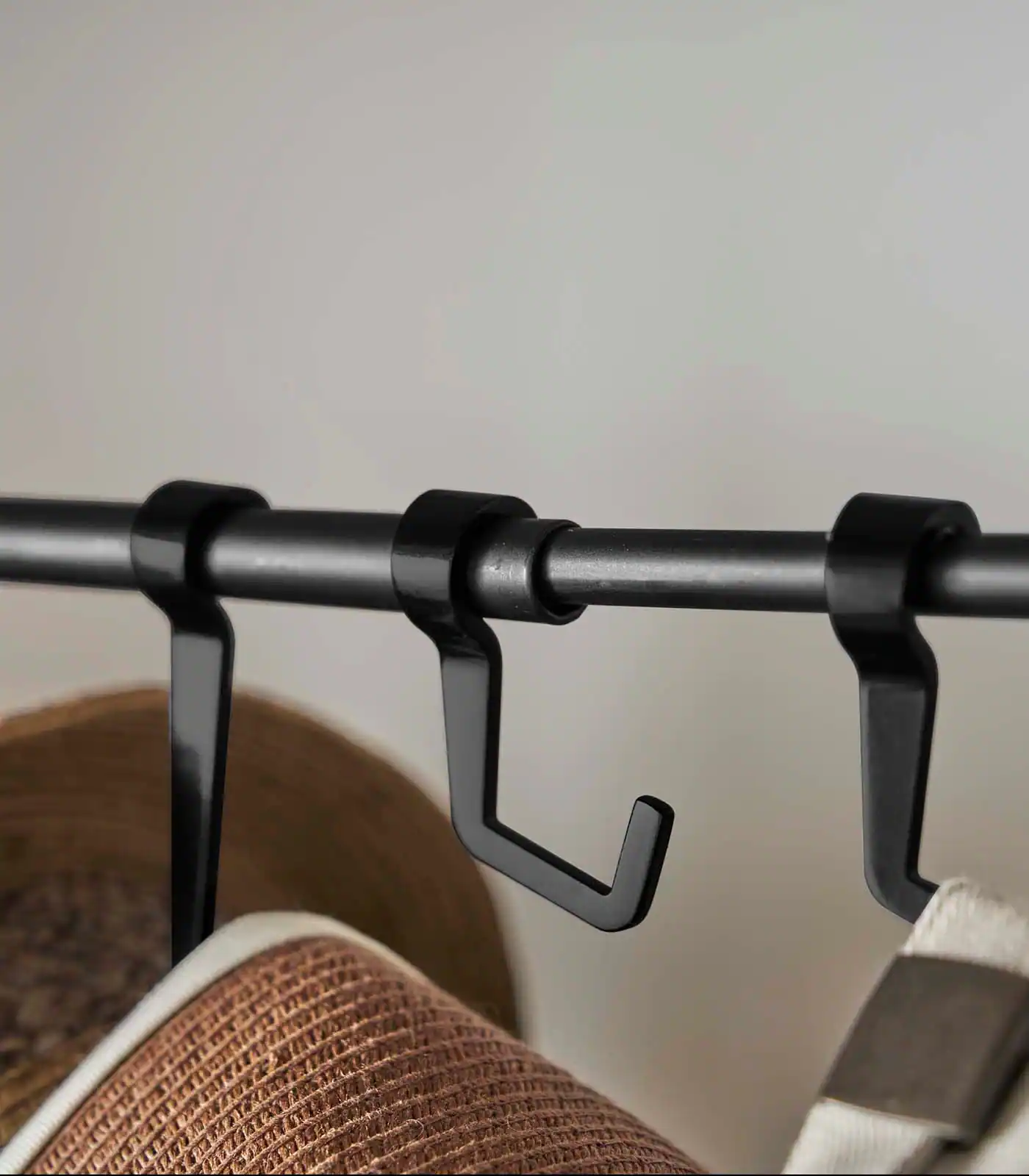 Alt View 4. Yamazaki Home - Hat Hanging Organizer - Steel - Black.