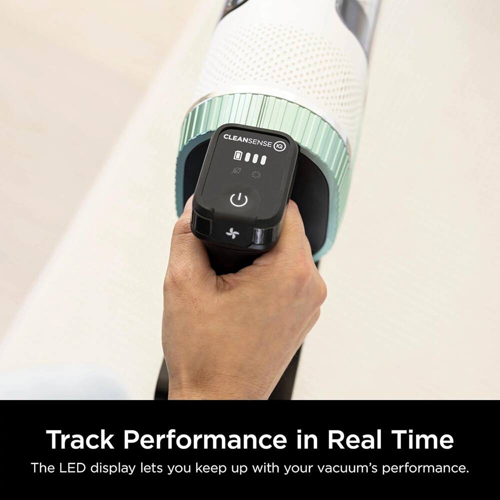 CLEANSNSE

Track Performance in Real Time

The LED display lets you keep up with your vacuum's performance.