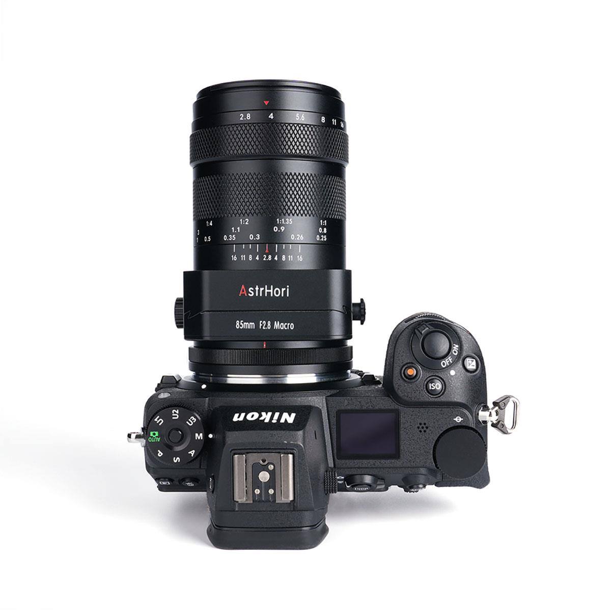 2.8  
4  
5.6  
8 11 8 1  
14 0.5  
1:2 1.1 0.35 0.3  
1:1.35 0.9 0.26  
1:1 0.8 0.25  
16  
11  
8  
4 2.8 4  
16  

AstrHori  
85mm F2.8 Macro  
NO OFF ISO  
Z  
AUTO 6  
U2 U3 M A S  
Nikon