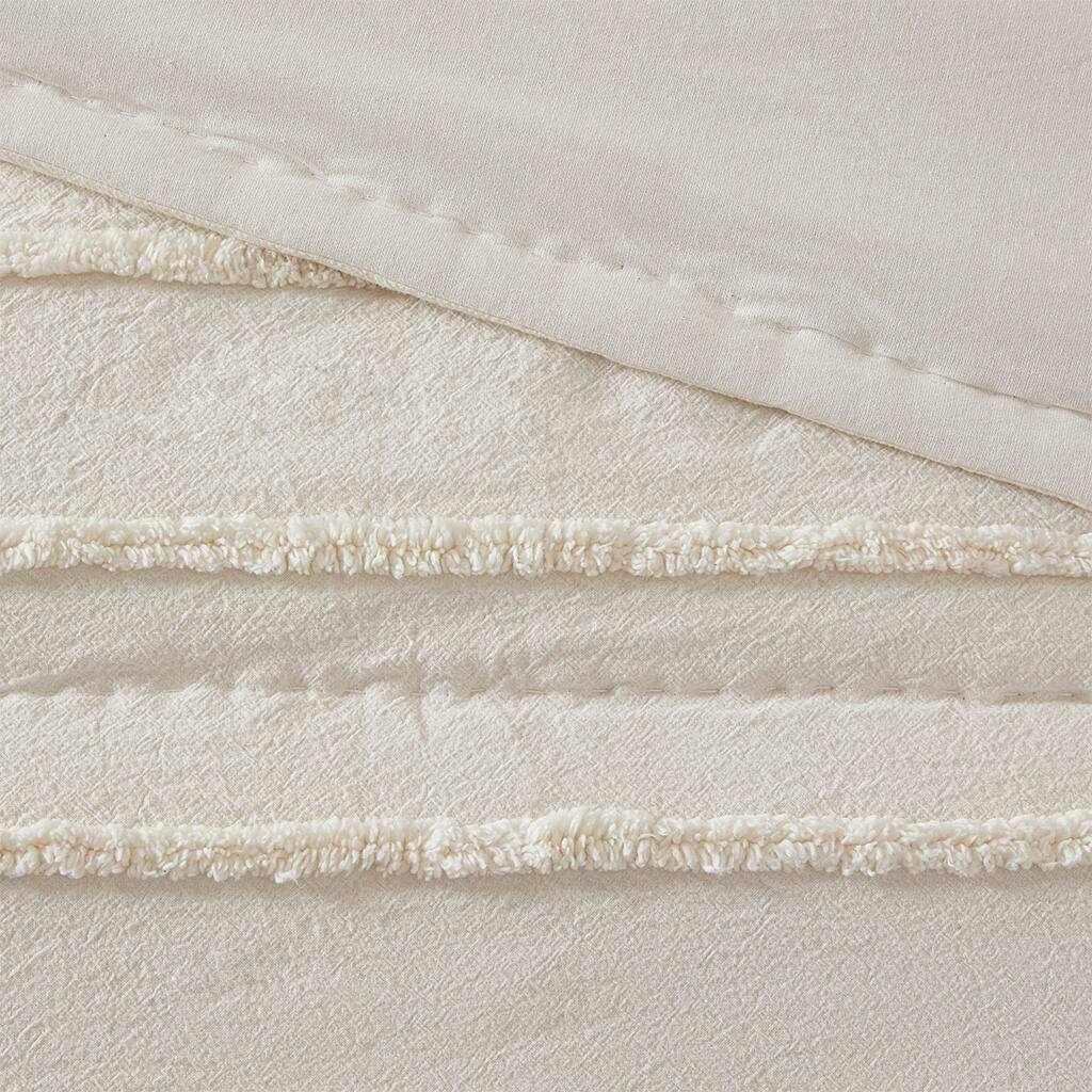 Alt View 5. Gracie Mills - Gracie Mills Sotelo Modern Chenille Trimmed Cotton Quilt Set - Ivory.