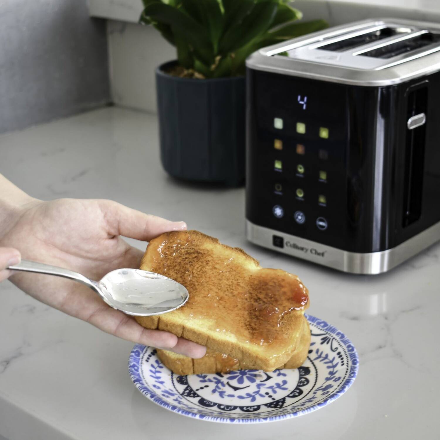 Sure, here is the corrected text:

"Collinsry Chef KCCO mem W TTIT MTWT ST7YFT"