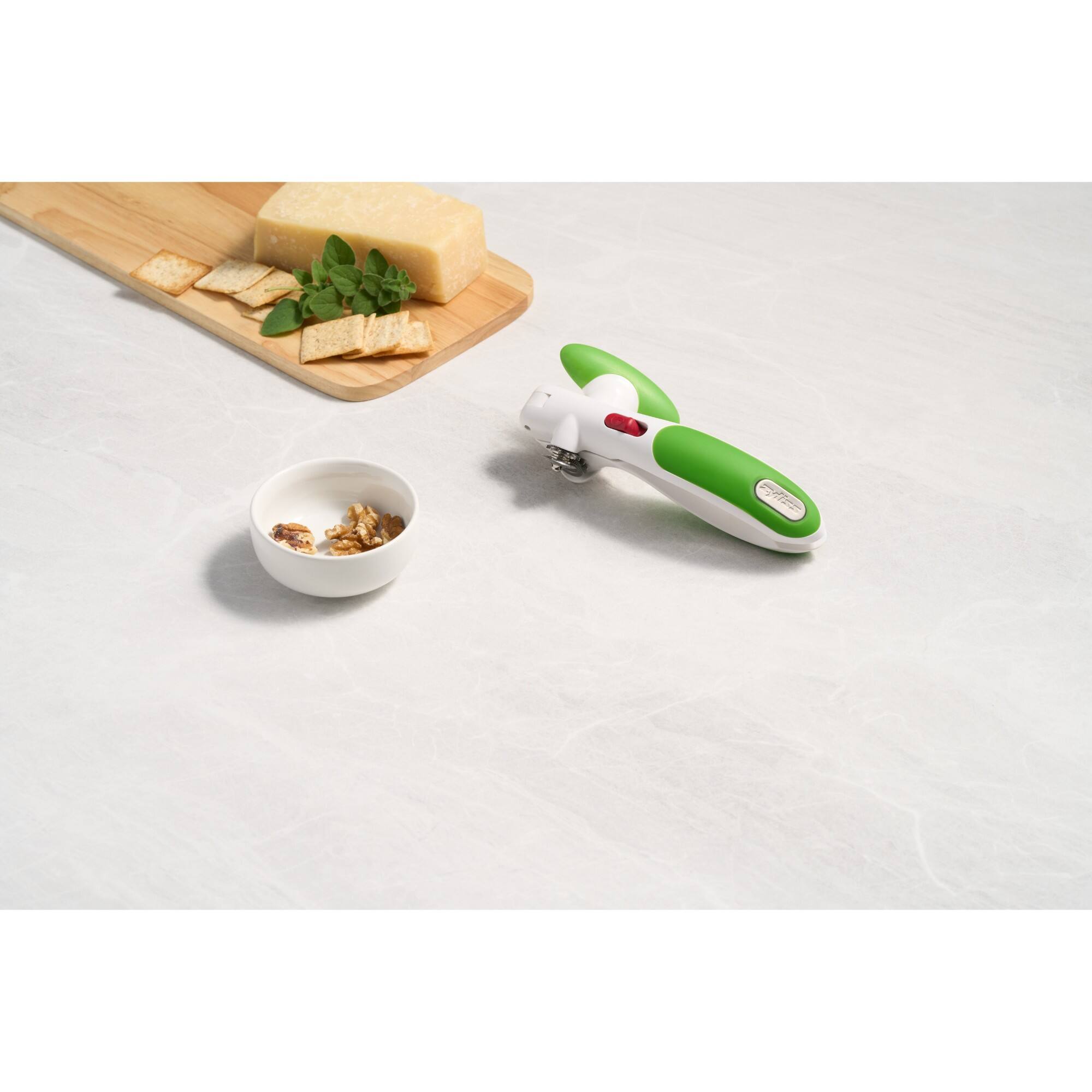 Alt View 9. Zyliss - Lock N' Lift Can Opener, Green - Green.