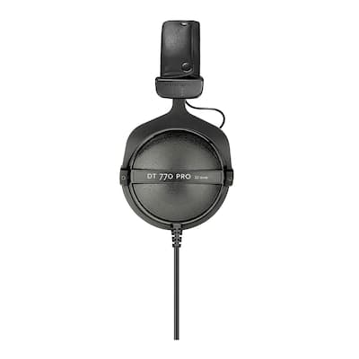Beyerdynamic DT 770 PRO Over Ear Headphones (32 Ohm) Black DT770P Beyerdynamic DT 770 PRO Over Ear Headphones (32 Ohm) Black DT770P