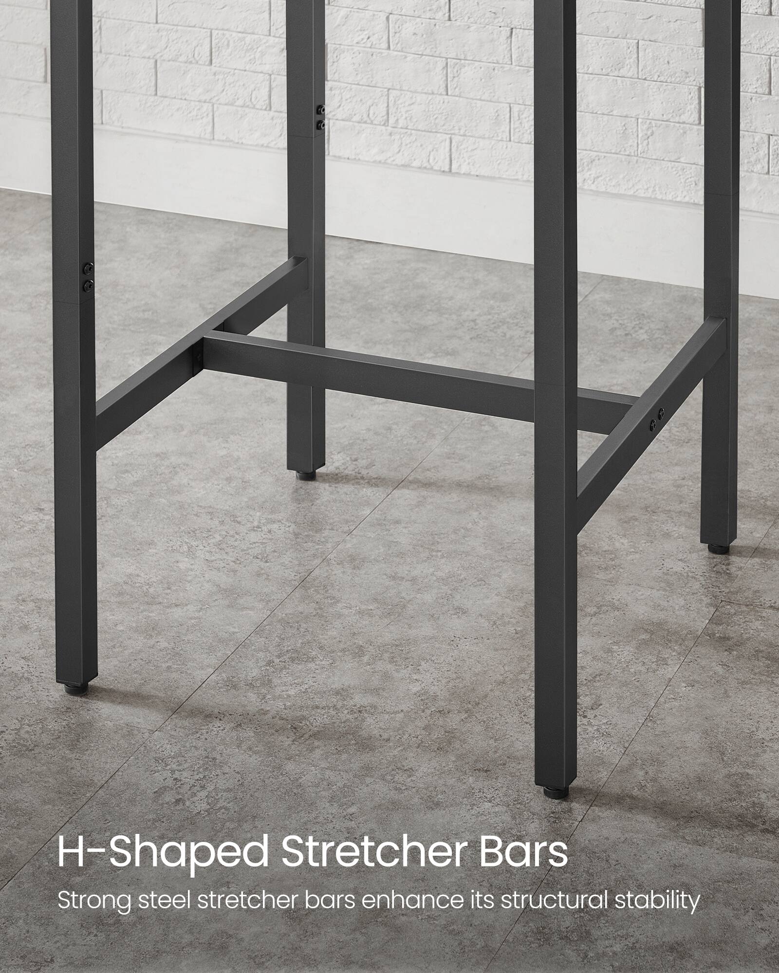 H-Shaped Stretcher Bars  
Strong steel stretcher bars enhance its structural stability