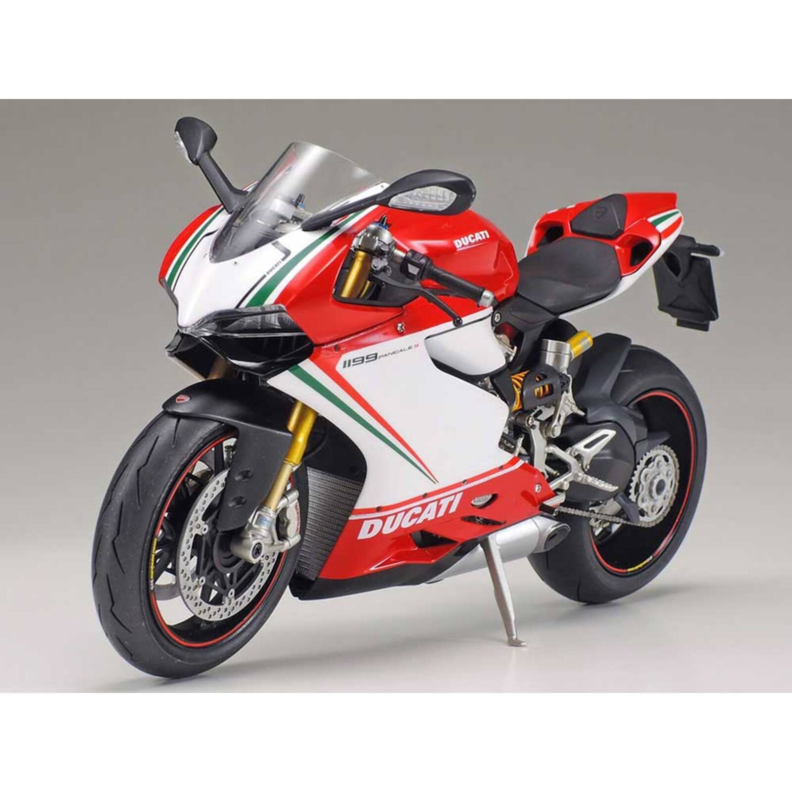 Model Kit Ducati 1199 Panigale S Motorcycle 1/12 Scale Model by Tamiya ...