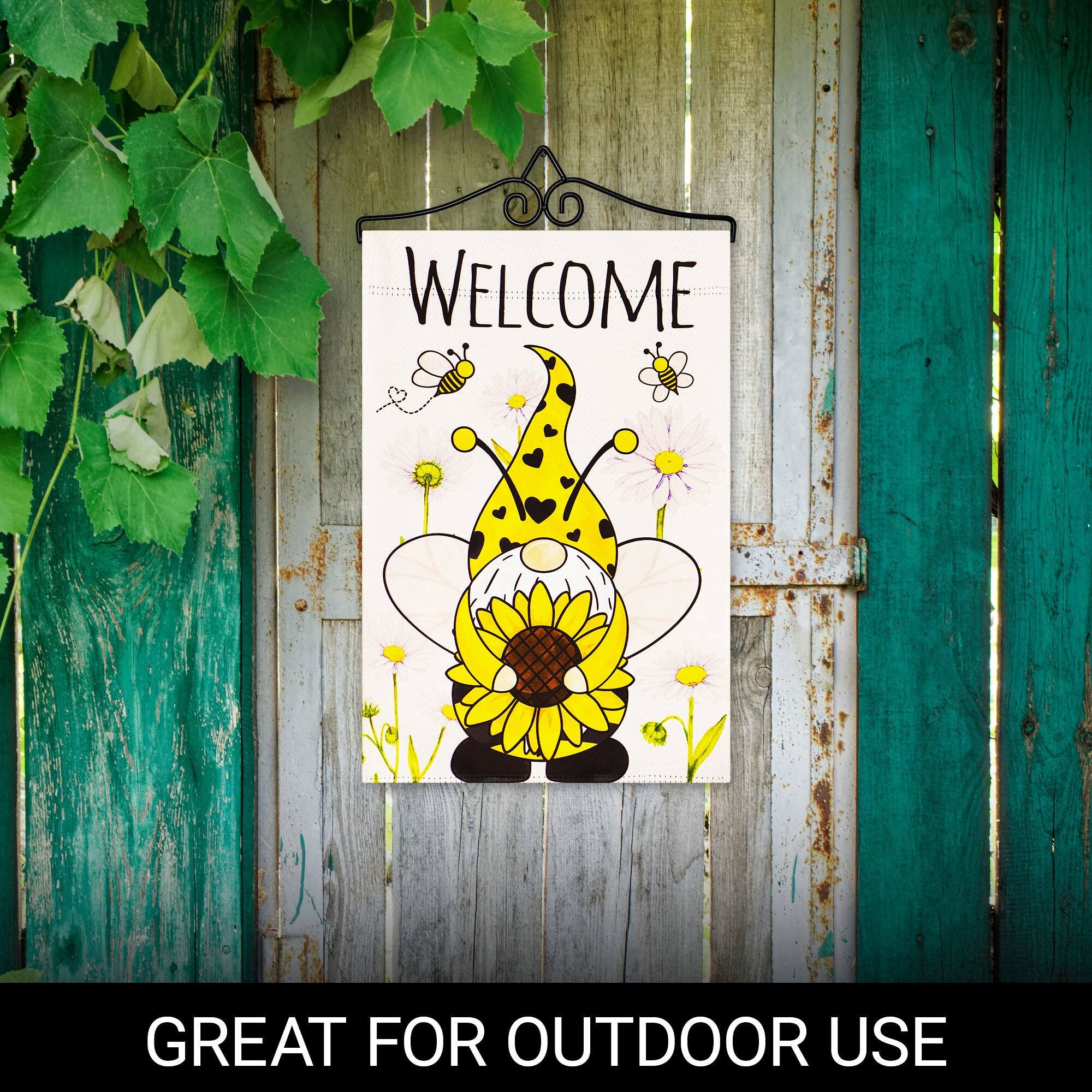 WELCOME  
GREAT FOR OUTDOOR USE
