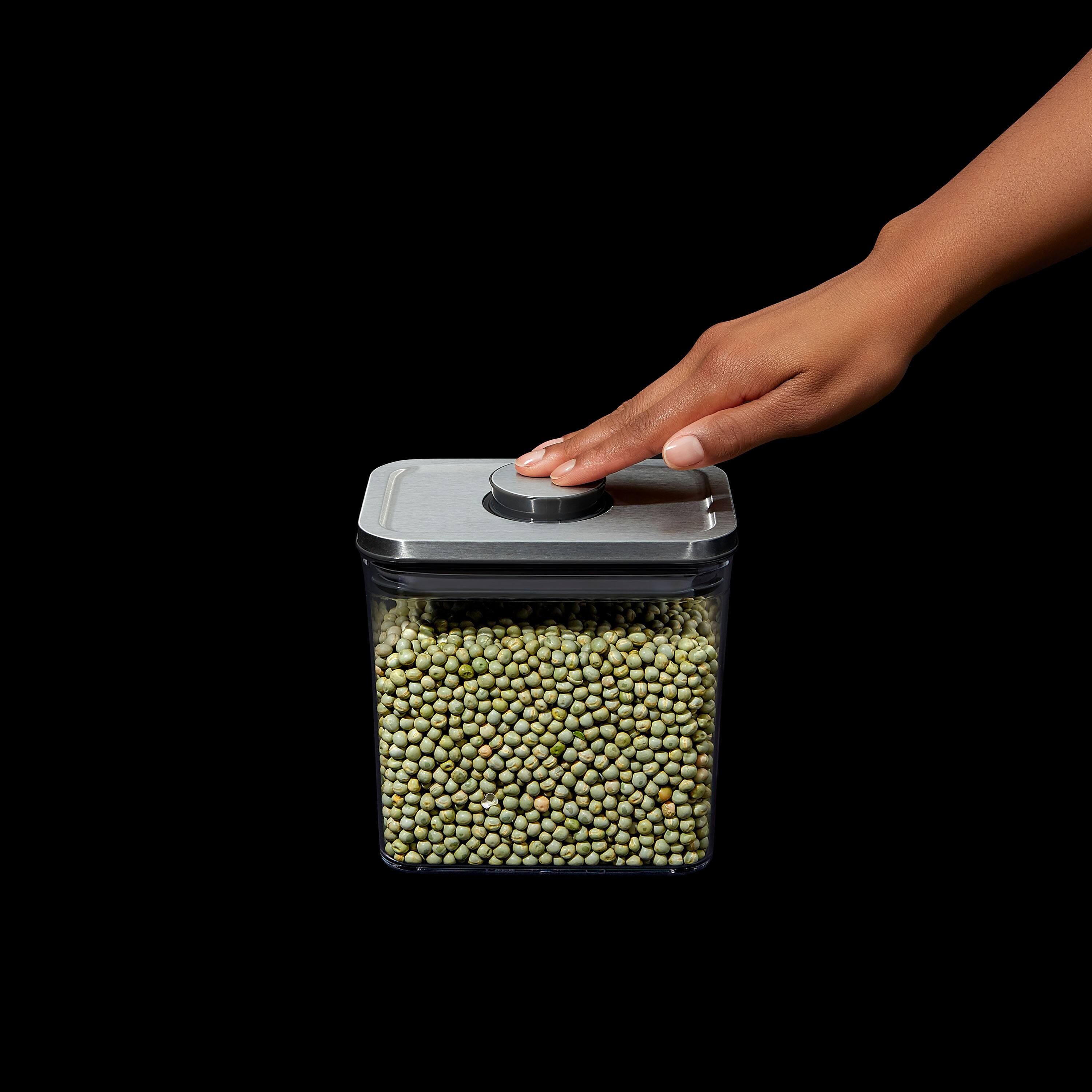 Alt View 18. OXO - STL Coffee Pop with Scoop  - 1.7 QT / 1.6 L - Clear.