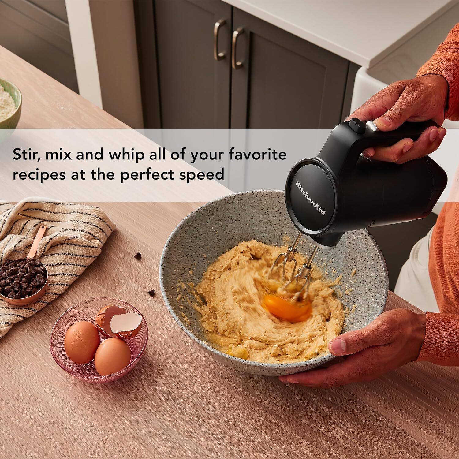 Stir, mix and whip all of your favorite recipes at the perfect speed