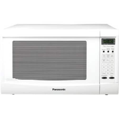 Best Buy: Panasonic Family Size Microwave Oven White NN-SN667W