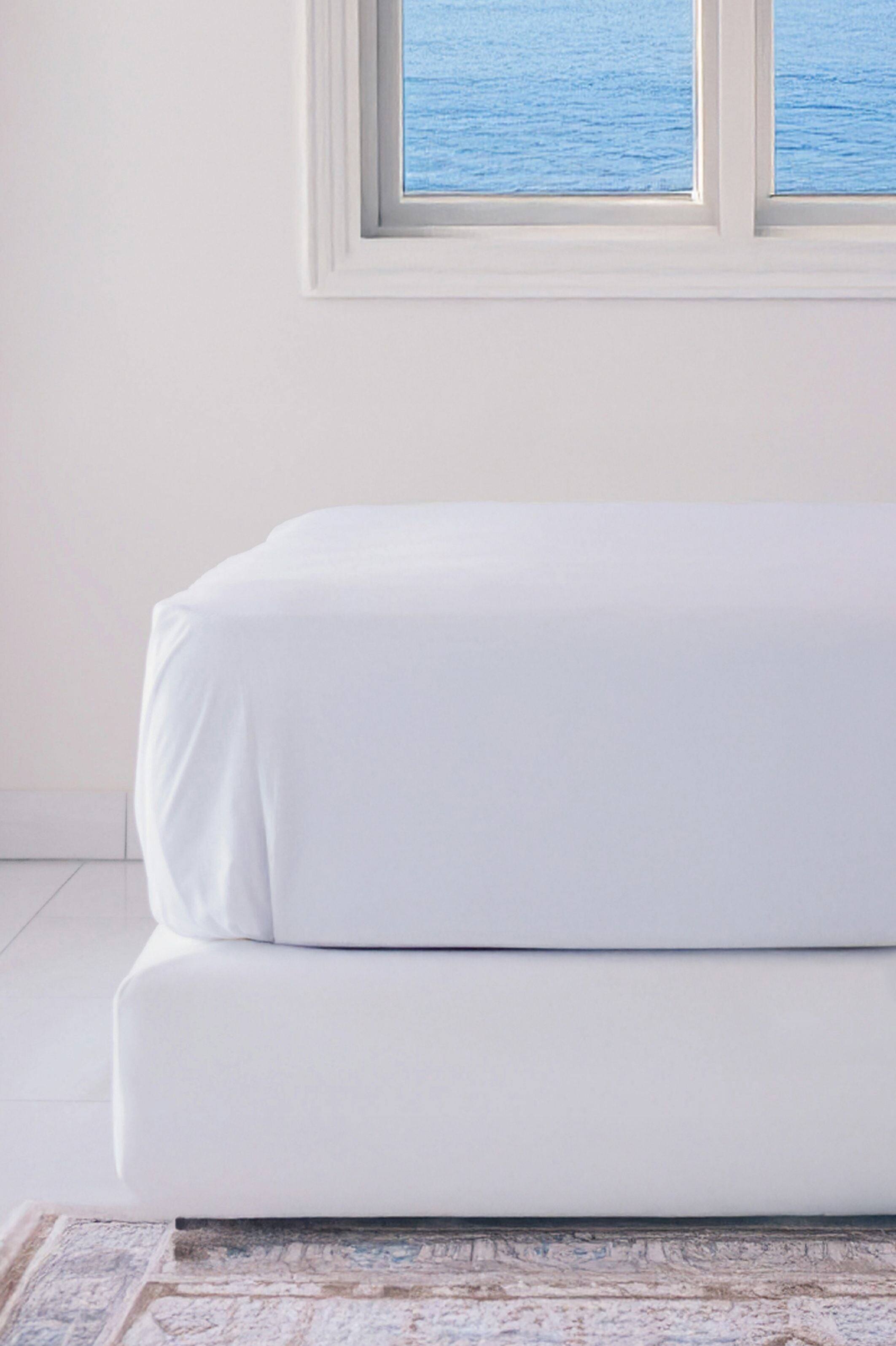 Alt View 1. BedVoyage - Luxury 100% viscose from Bamboo Fitted Sheet, Queen - White - White.