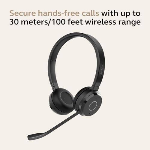 Secure hands-free calls with up to 30 meters/100 feet wireless range