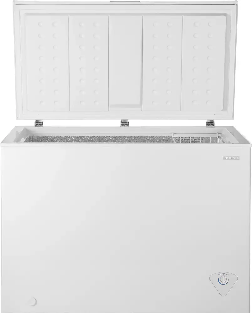 Insignia 10 2 cu ft garage ready chest freezer white ns cz10wh6