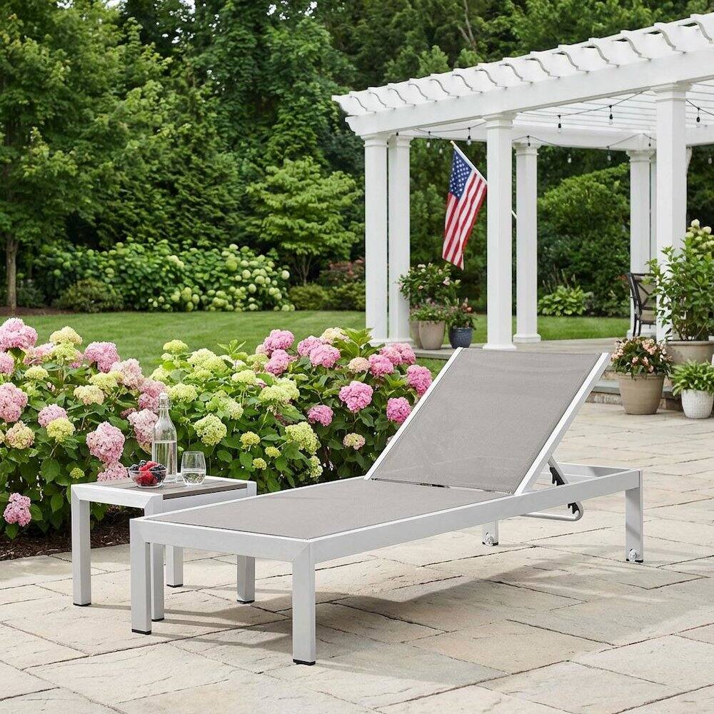 Left. Outdoor Escape - Aluminum Outdoor Lounge Set With Cushioned Seats And Backrests - Gray.