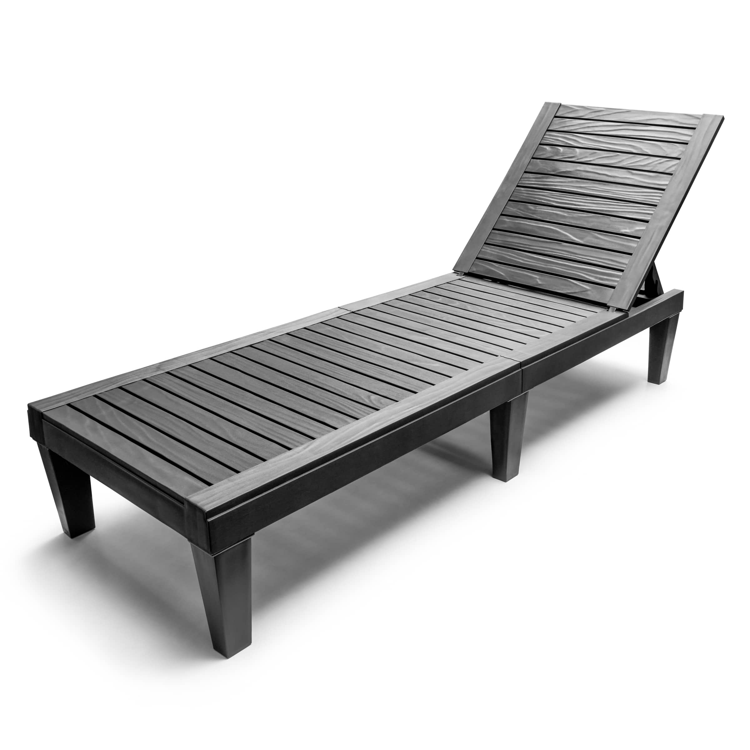 Outdoor Lounge Chairs