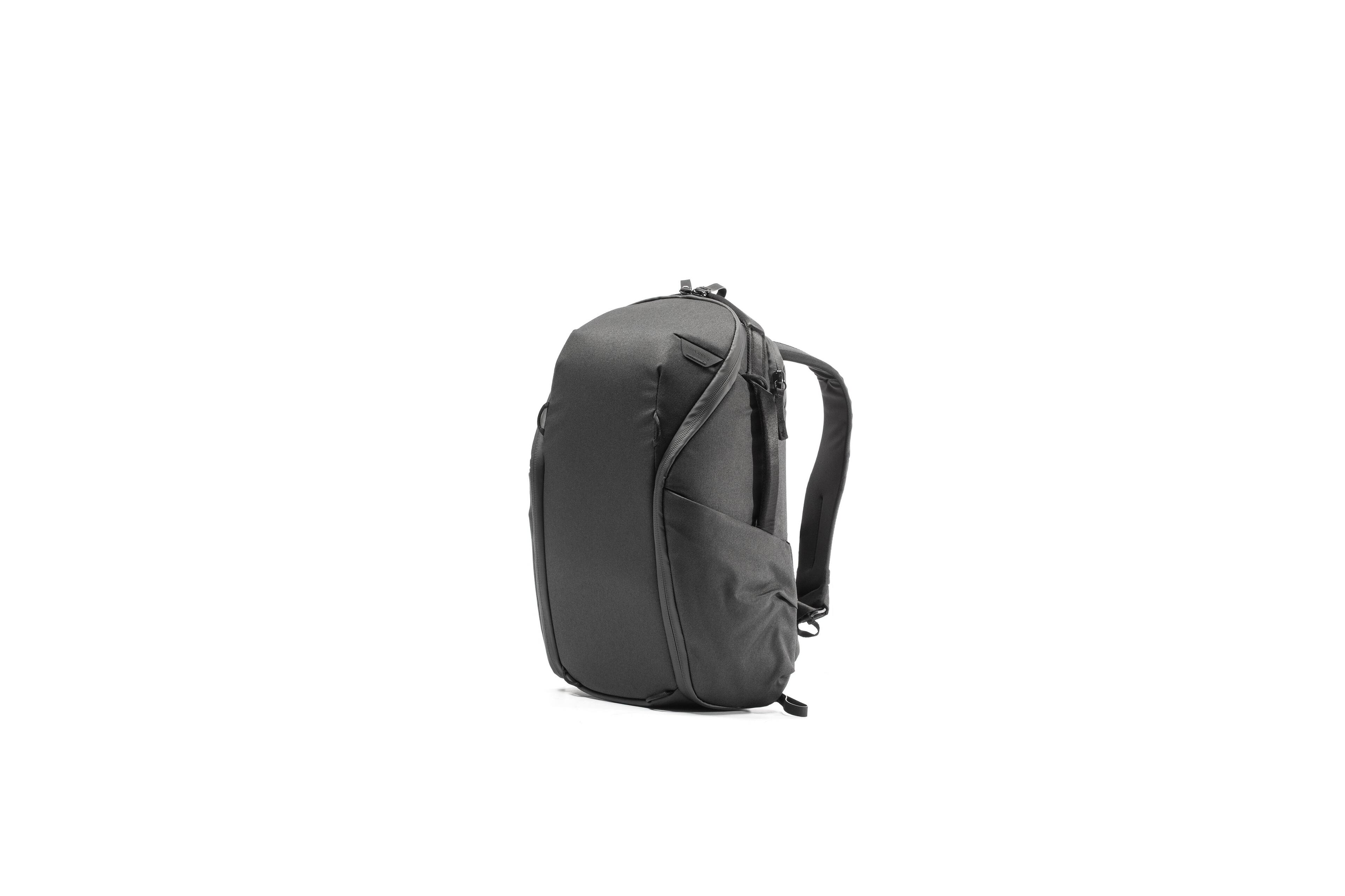 Left. Peak Design - Everyday Backpack Zip 15L - Black.