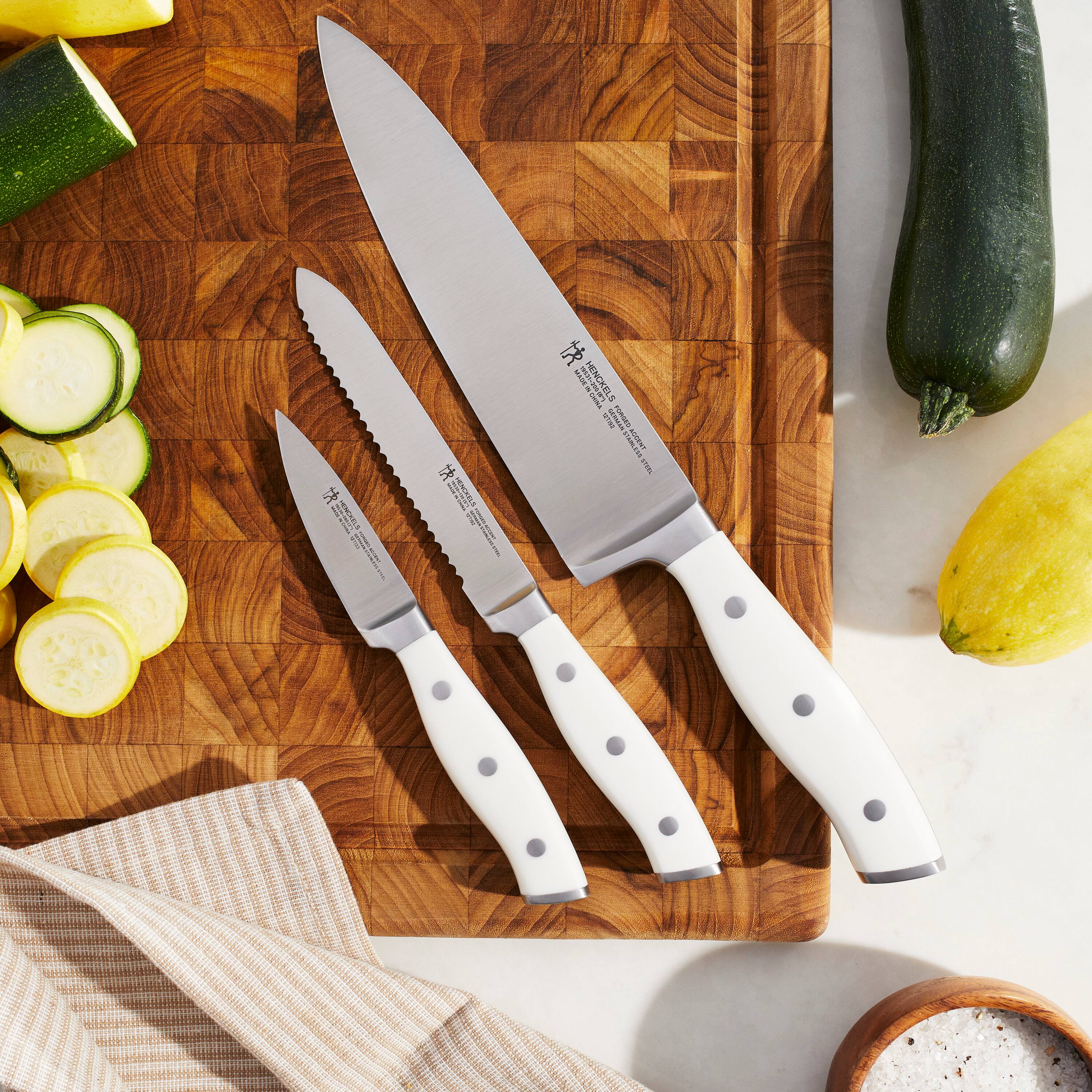 The text on the image reads:

"WIN S I : I !  
SF I IR 5 I HENCKEL : I CKELS u | 1 APENT I"