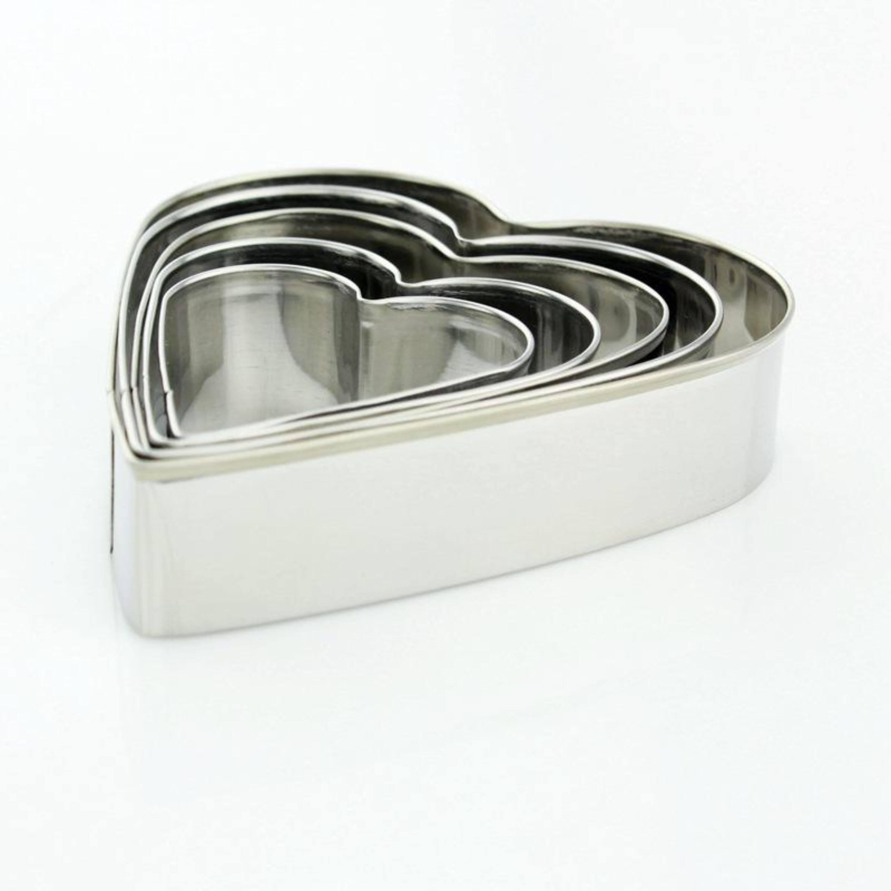 Left. Kitcheniva - 5-Piece Stainless Steel Heart Shaped Cookie Cutter.