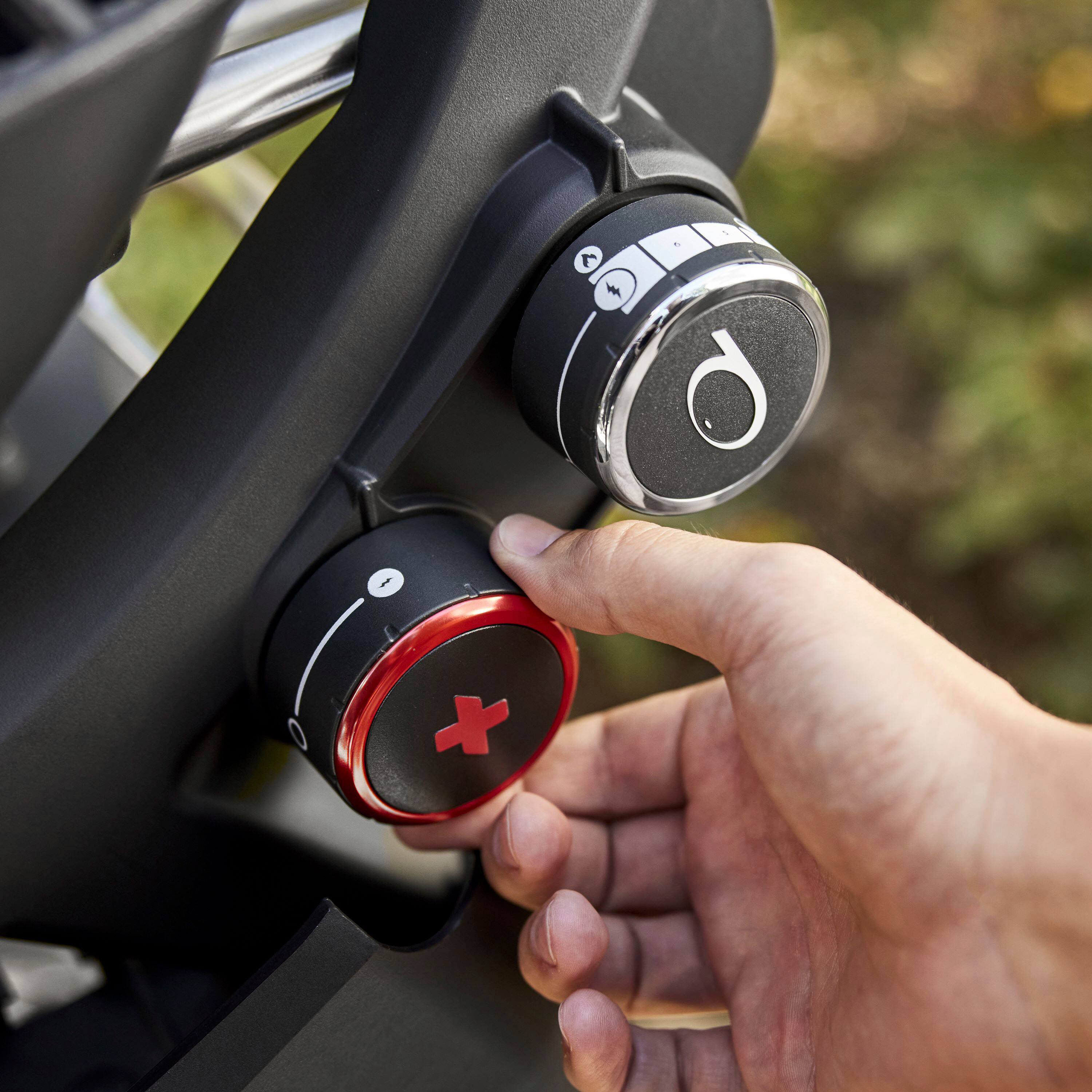 Alt View 19. Weber - Q 2800N+  liquid Propane Gas Grill With Stand - Mindnight Black.