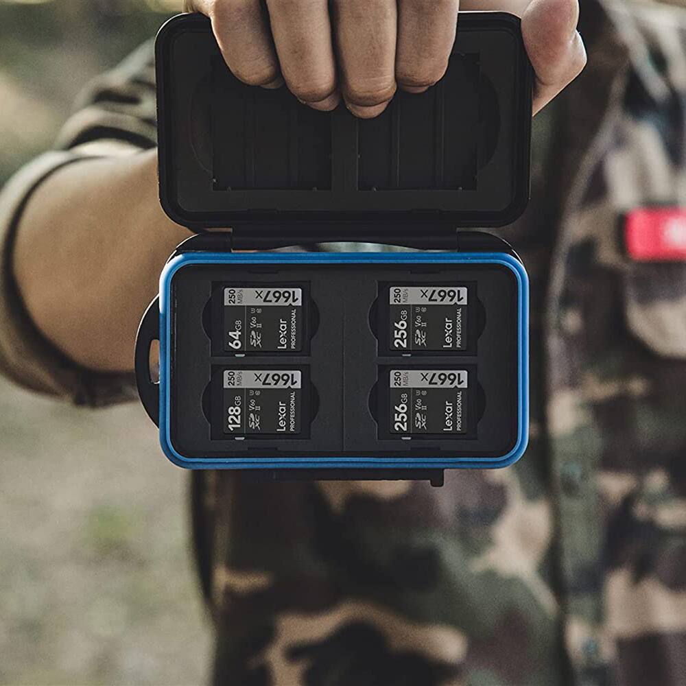 Lexar PROFESSIONAL  
250 MB/s  
128GB  
Lexar PROFESSIONAL  
250 MB/s  
256GB  
Lexar PROFESSIONAL  
250 MB/s  
256GB  
Lexar PROFESSIONAL  
250 MB/s  
128GB