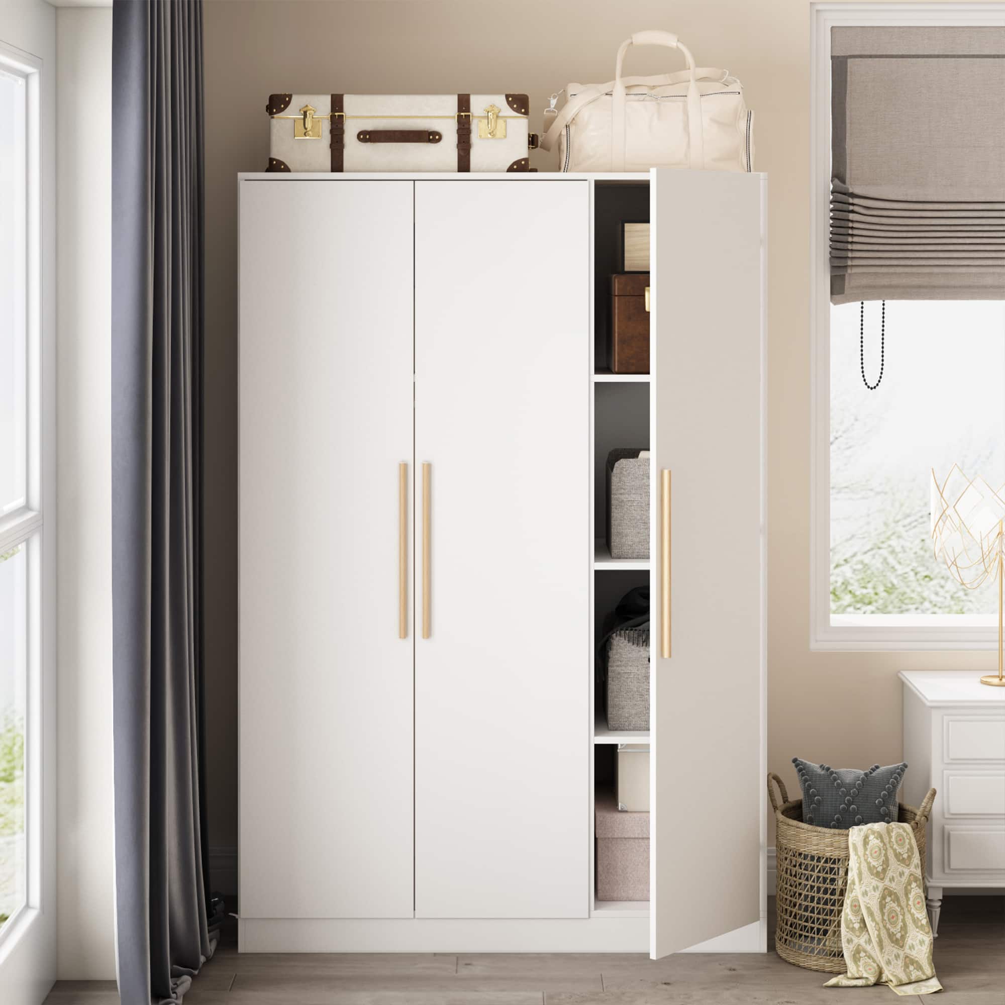 FUFU & GAGA - FUFU&GAGA 3 - Door Wardrobe: Minimalist Design with Ample Storage & Anti - Tip Safety - White
