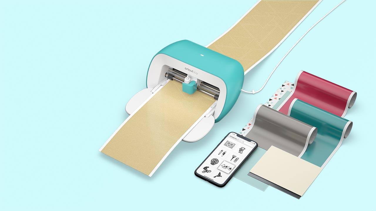 Alt View 5. Cricut - Joy Smart Iron on, Pink - 5.5 in x 6 ft  (1).