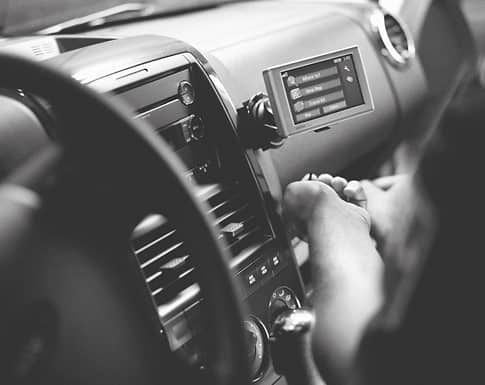 Front Standard. Geek Squad® - GPS Installation.