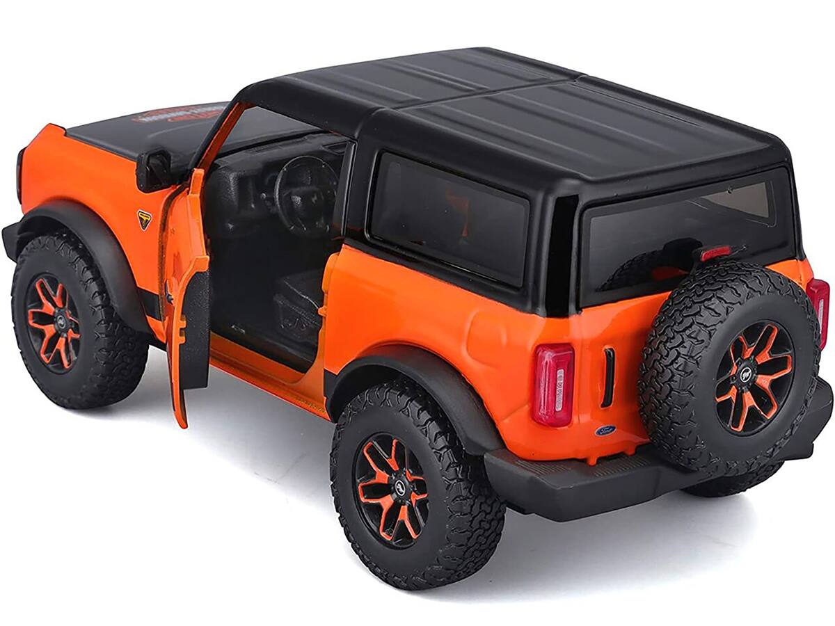 Back. Maisto - 2021 Ford Bronco Badlands Orange and Black "Harley Davidson" "H-D Custom" Series 1/24 Diecast Model Car by Maisto - Orange And Black.